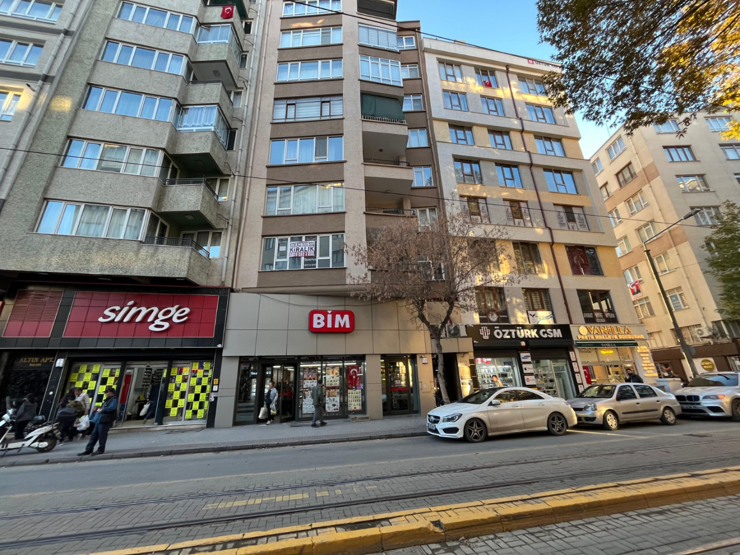 Bess | BESS'DEN İKİ EYLÜL CADDESİ ÜZERİ KİRALIK 4+1 DAİRE