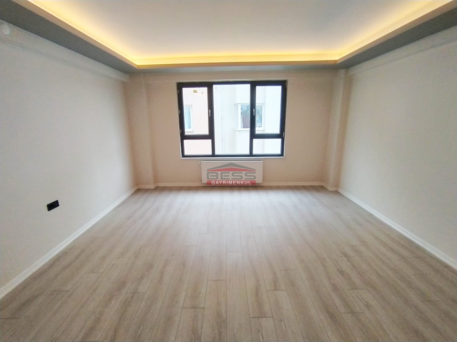 Bess | BESS'DEN ŞİRİNTEPE DE BURSA CADDESİ YAKINI SATILIK 2+1 DAİRE