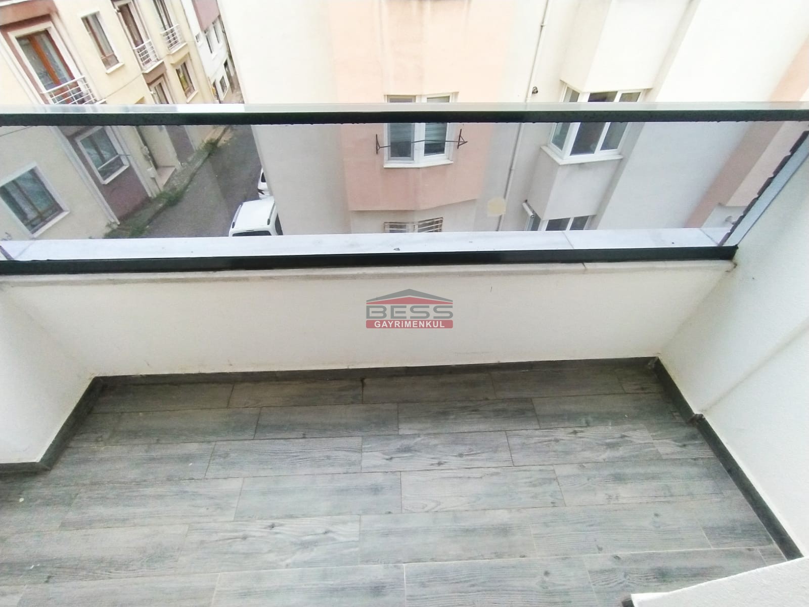 Bess | BESS'DEN ŞİRİNTEPE DE BURSA CADDESİ YAKINI SATILIK 2+1 DAİRE