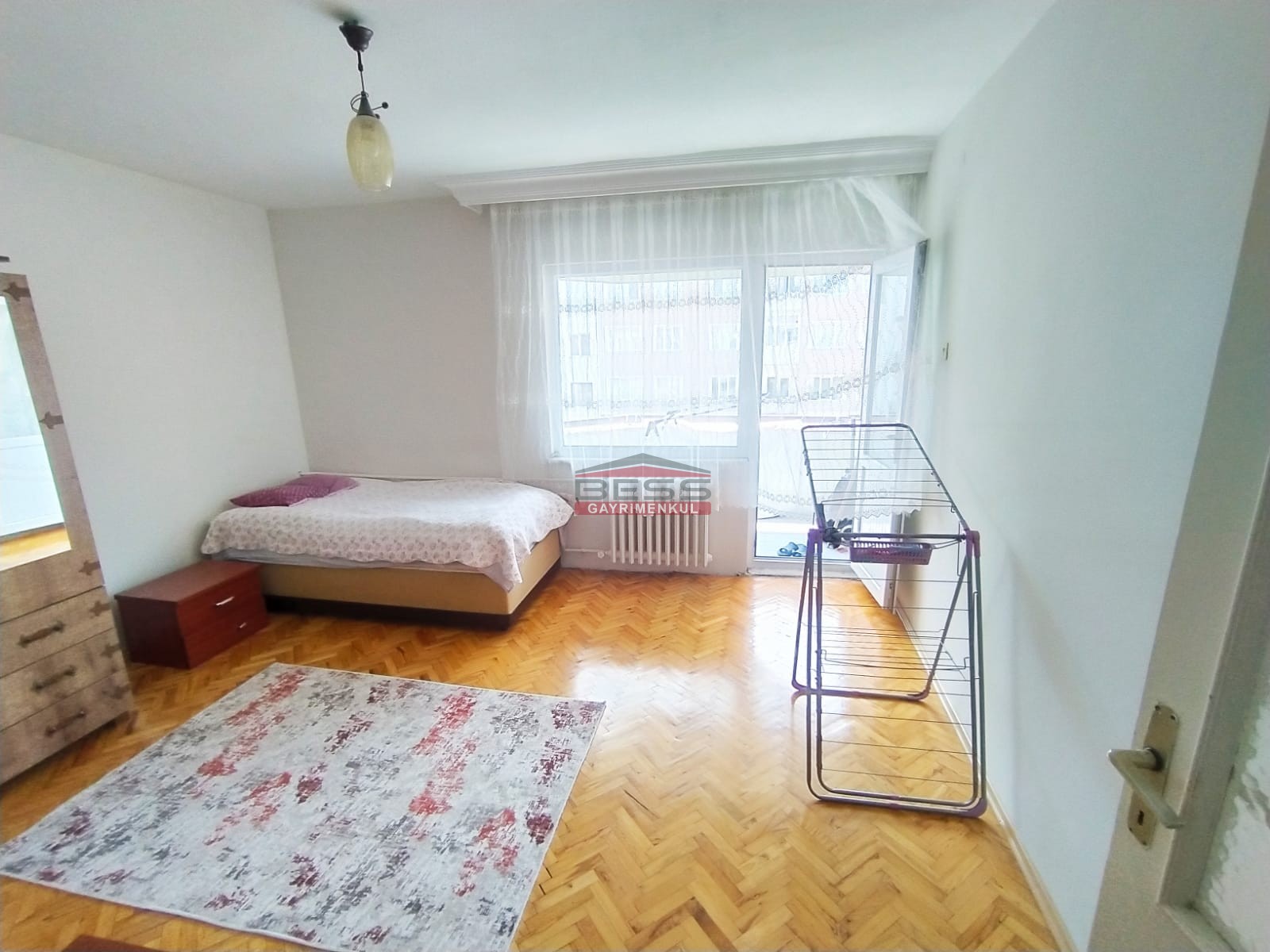 Bess | BESS'DEN ZİYAPAŞA CADDESİ PARALELİNDE MERKEZDE SATILIK 3+1 DAİRE