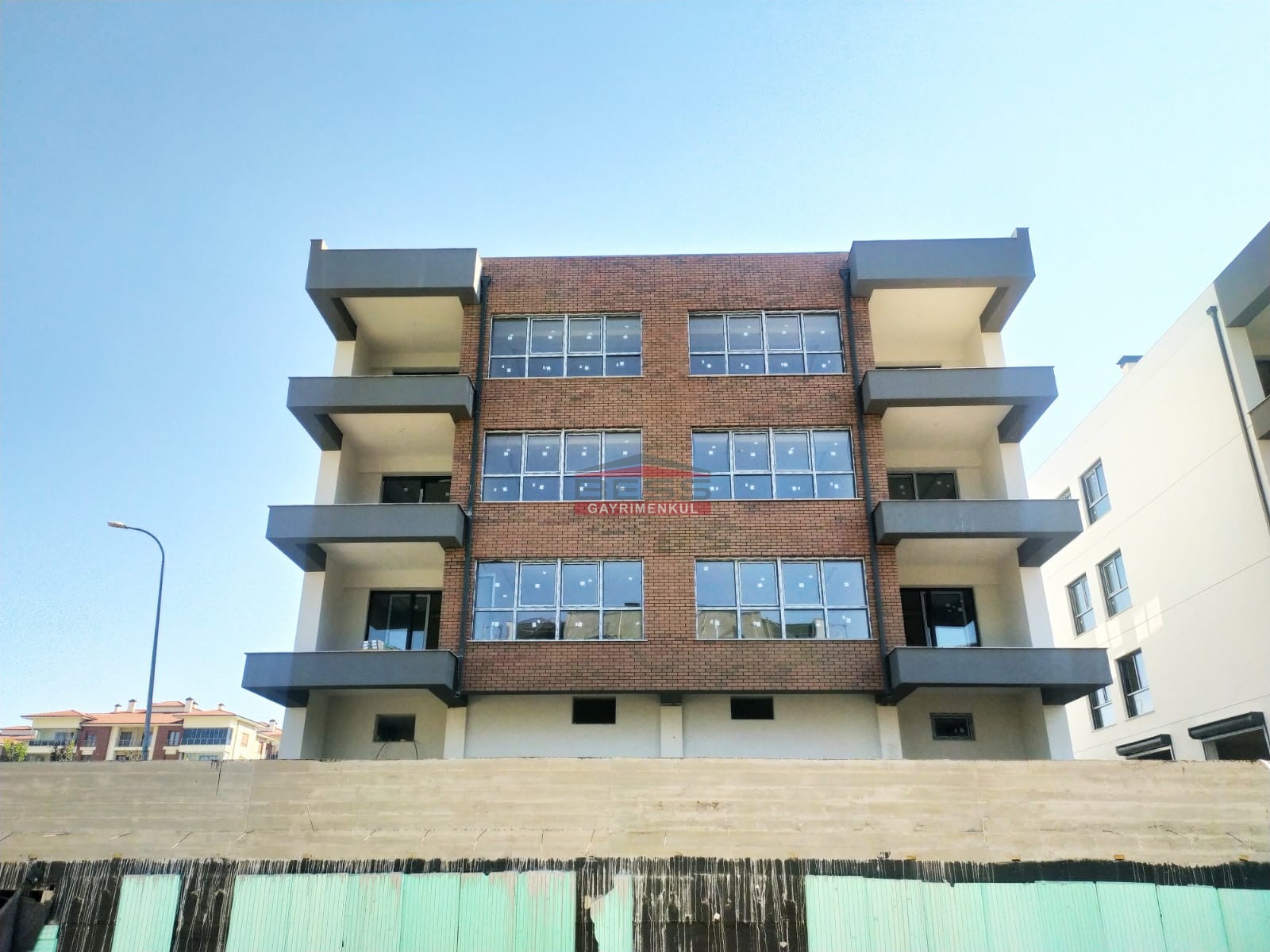 Bess | BESS'DEN BATIKENT'TE SOSYAL TESİSLİ 190M2 4+1 SATILIK LÜKS DAİRE