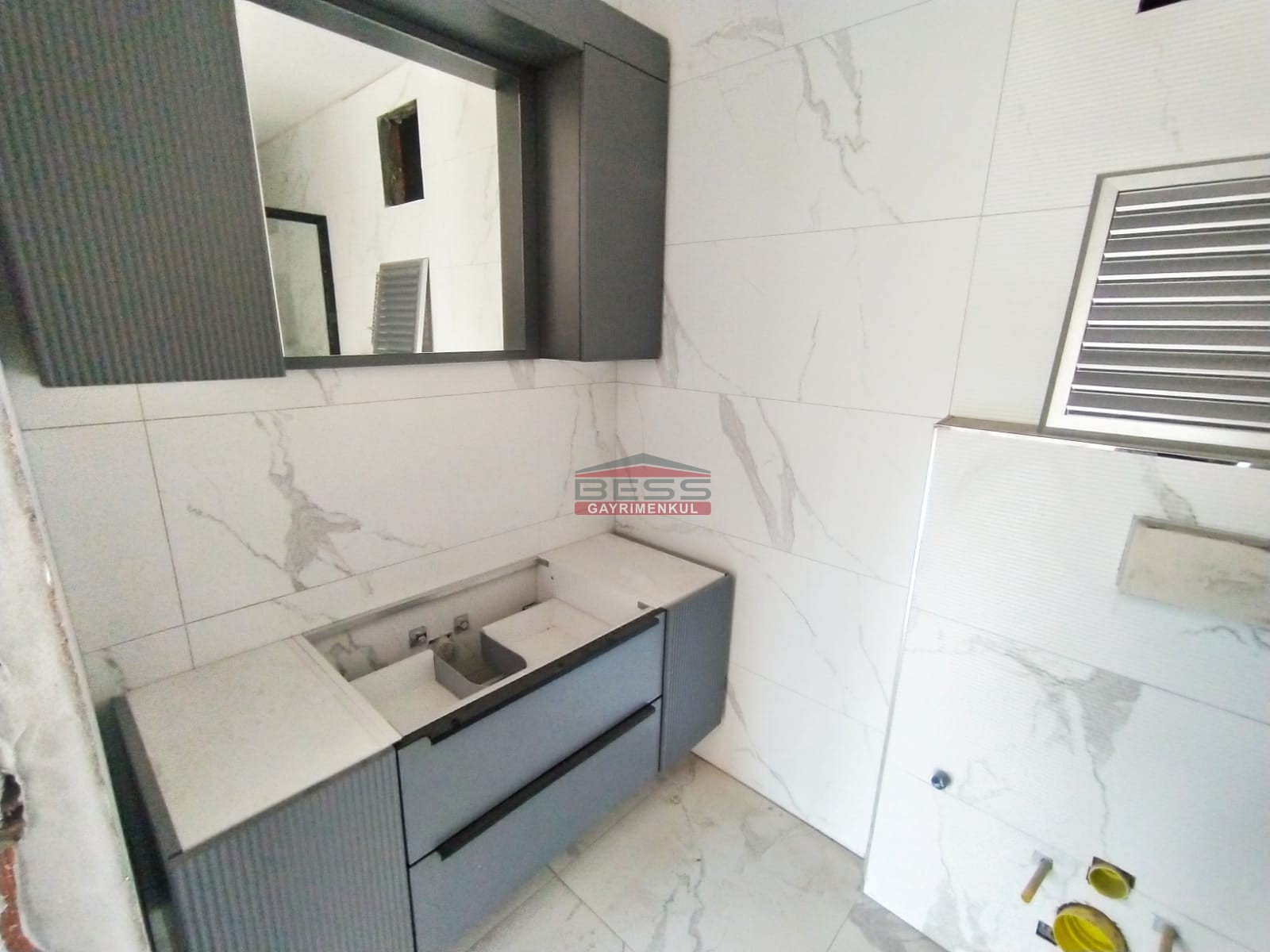 Bess | BESS'DEN BATIKENT'TE SOSYAL TESİSLİ 190M2 4+1 SATILIK LÜKS DAİRE