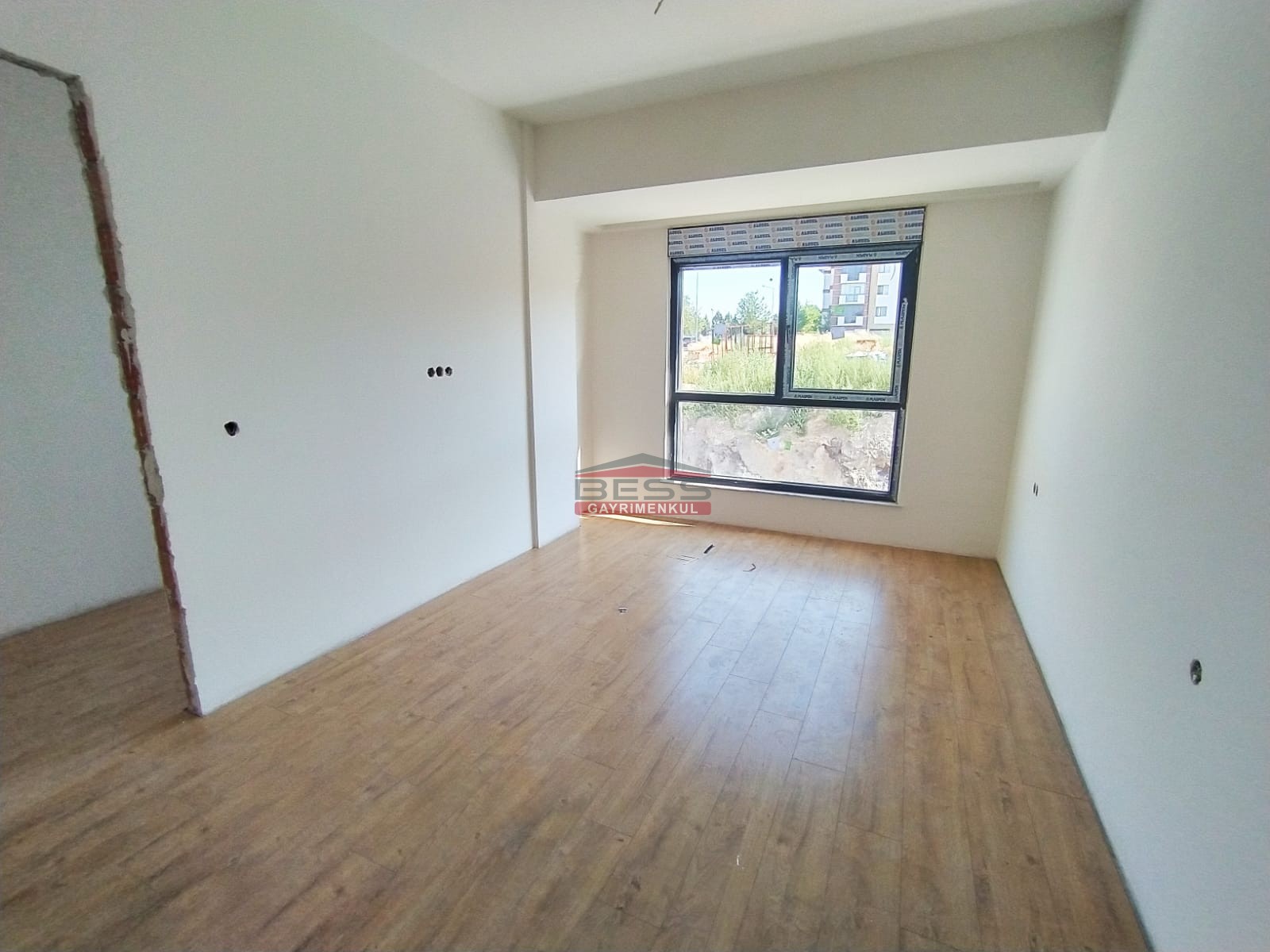 Bess | BESS'DEN BATIKENT'TE SOSYAL TESİSLİ 190M2 4+1 SATILIK LÜKS DAİRE