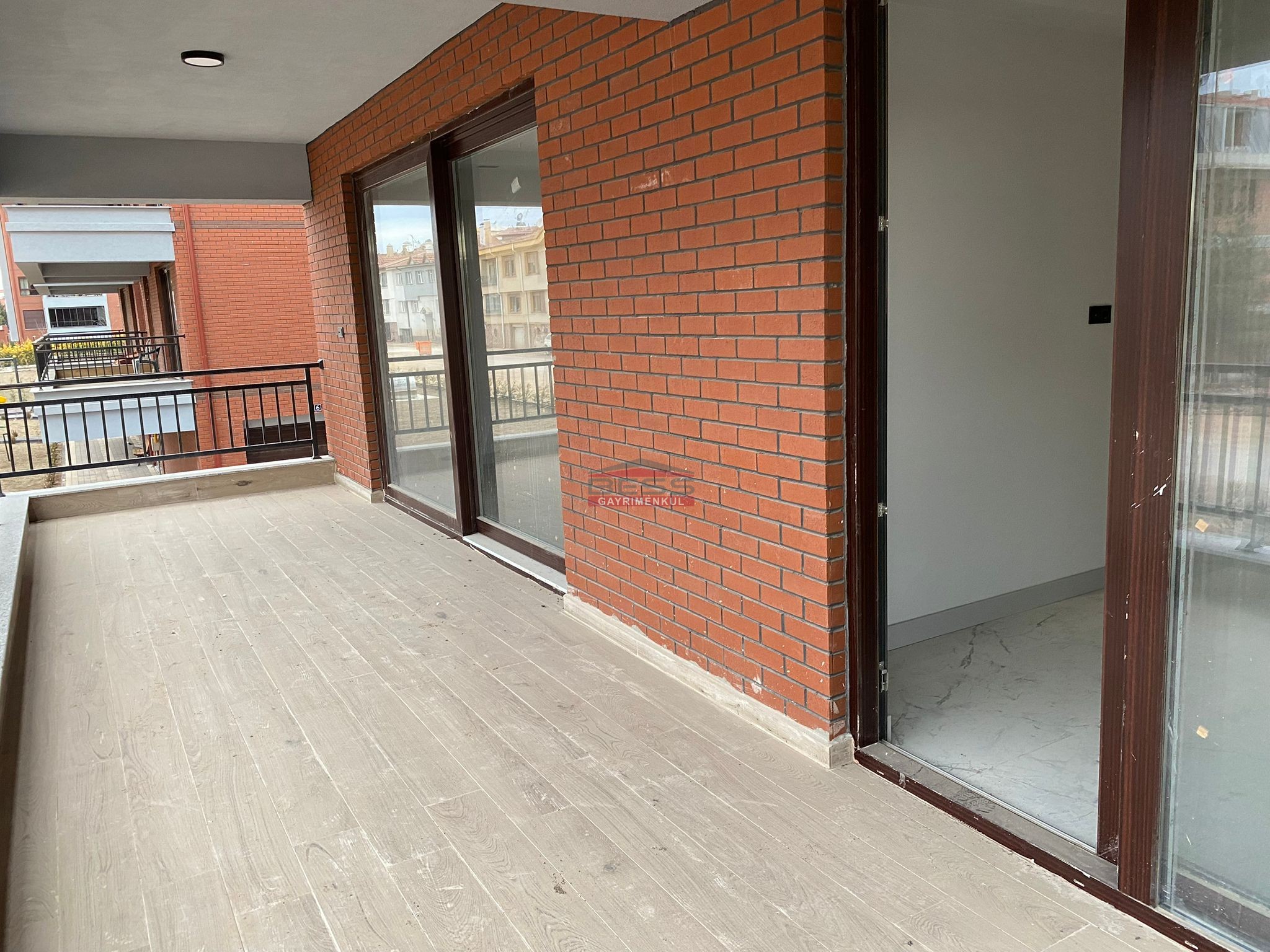 Bess | BESS'DE KIZILYER DE AKILLI EV SİSTEMLİ LÜKS SATILIK 4+1 DAİRE