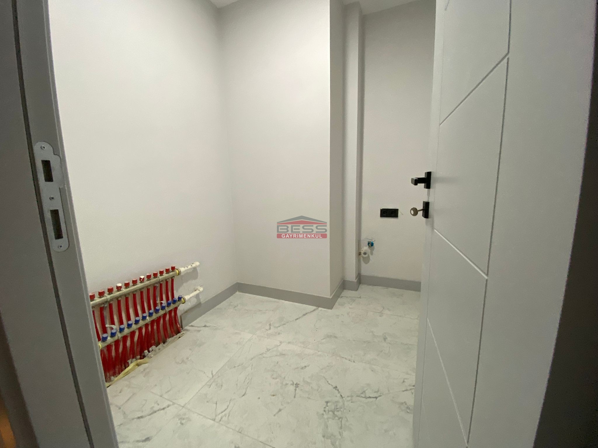 Bess | BESS'DE KIZILYER DE AKILLI EV SİSTEMLİ LÜKS SATILIK 4+1 DAİRE