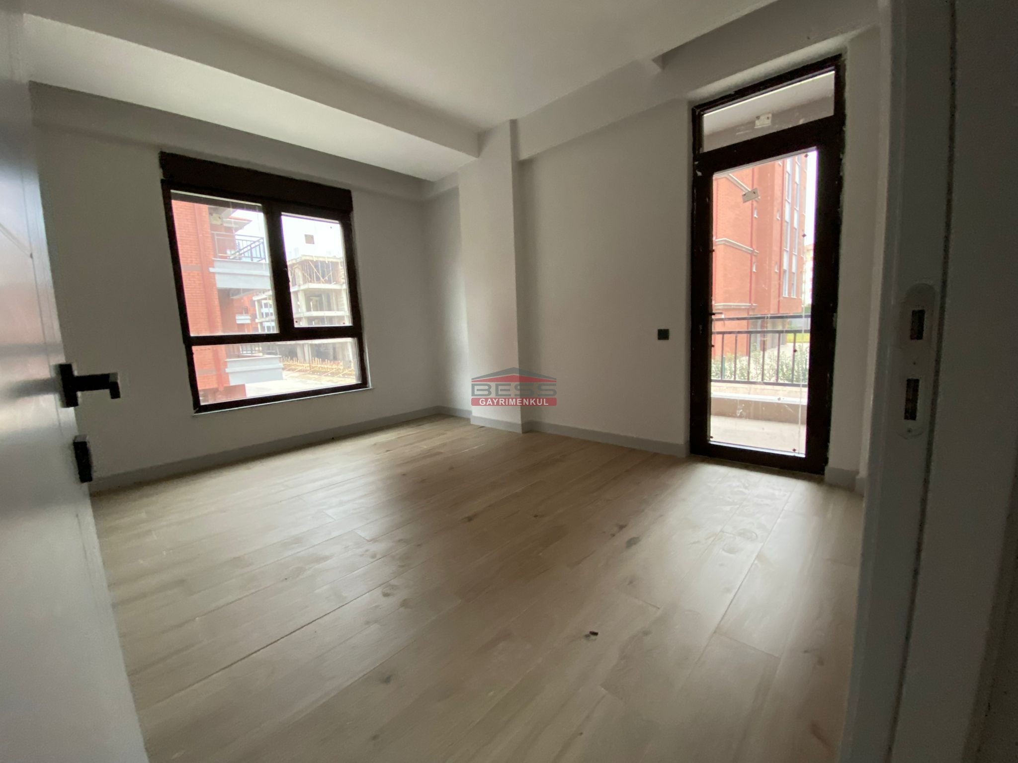 Bess | BESS'DE KIZILYER DE AKILLI EV SİSTEMLİ LÜKS SATILIK 4+1 DAİRE