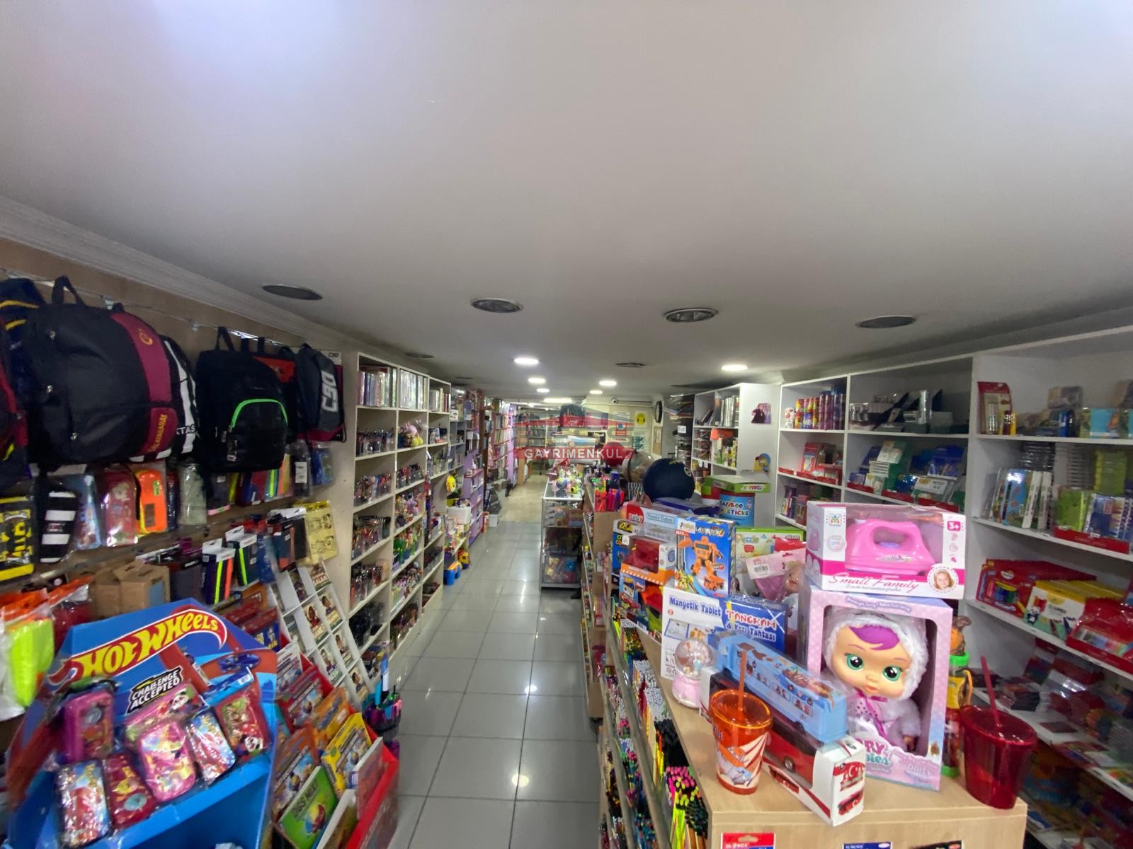 Bess | BESS'DEN YUNUS EMRE CADDESİ ÜZERİNDE SATILIK İŞ YERİ