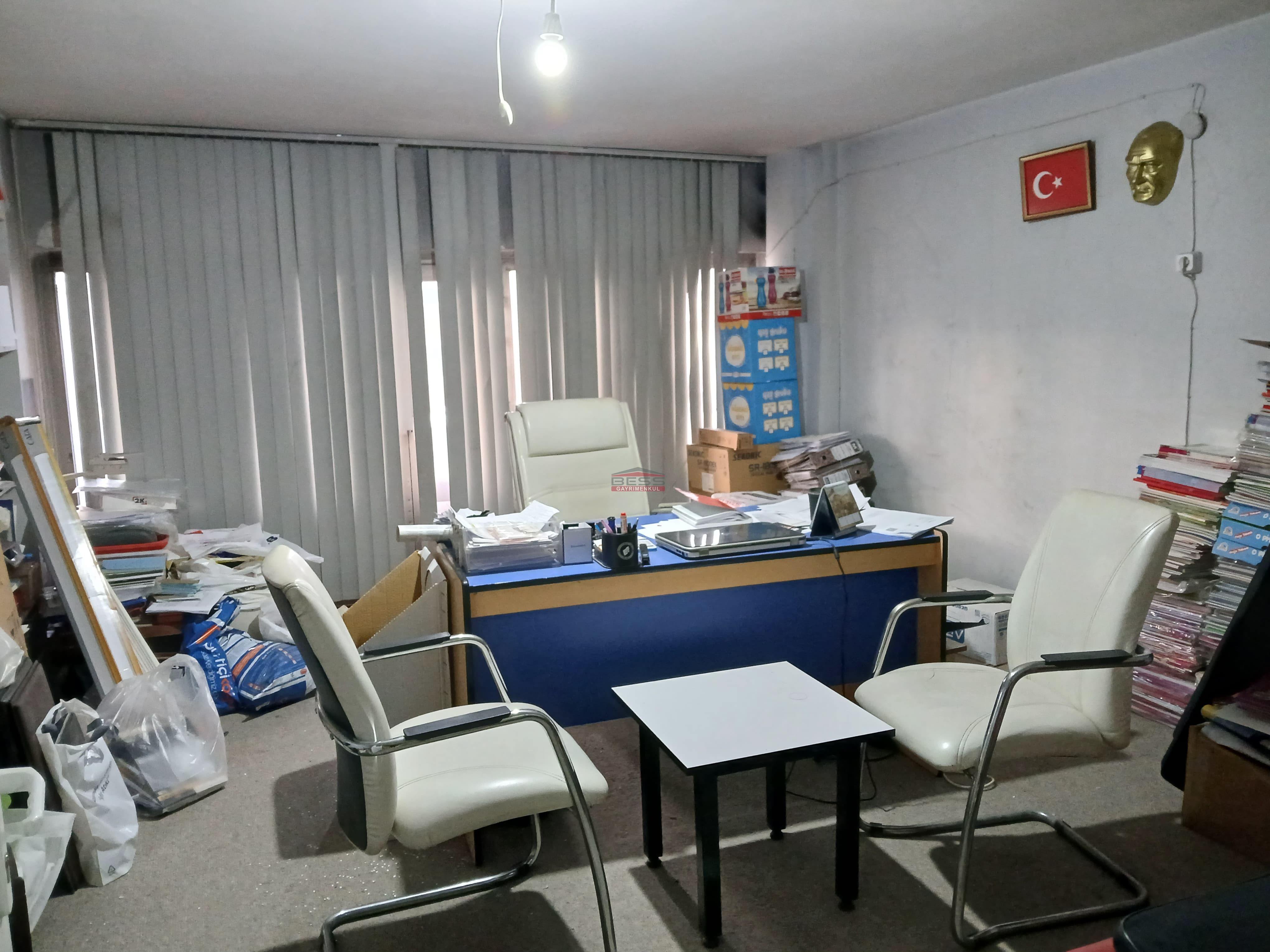 Bess | BESS'DEN YUNUS EMRE CADDESİ ÜZERİNDE SATILIK İŞ YERİ