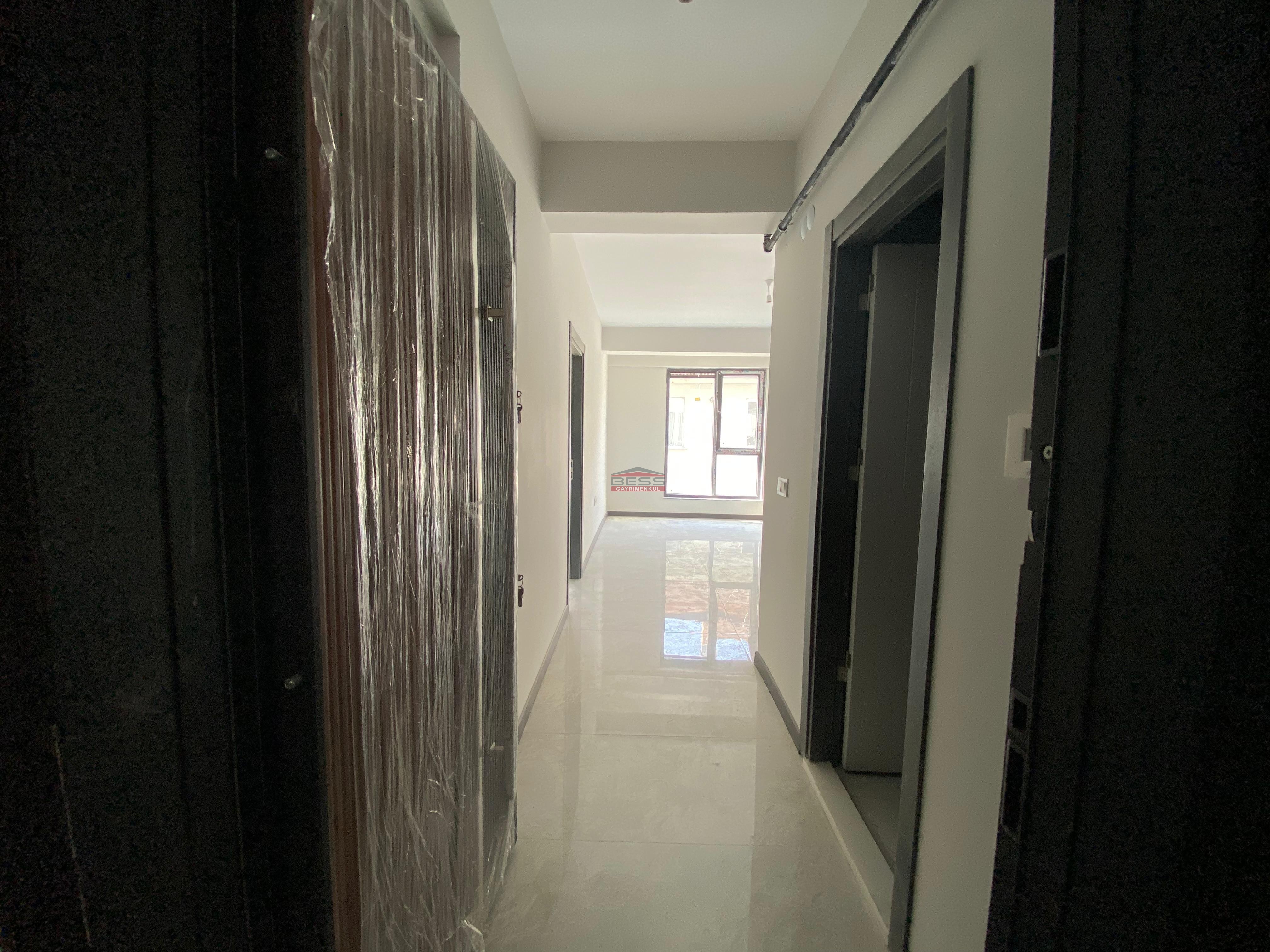 Bess | BESS'DEN BÜYÜKDERE MH.KAPLANLI CAD. 1 PARALELİ SATILIK 1+1 DAİRE