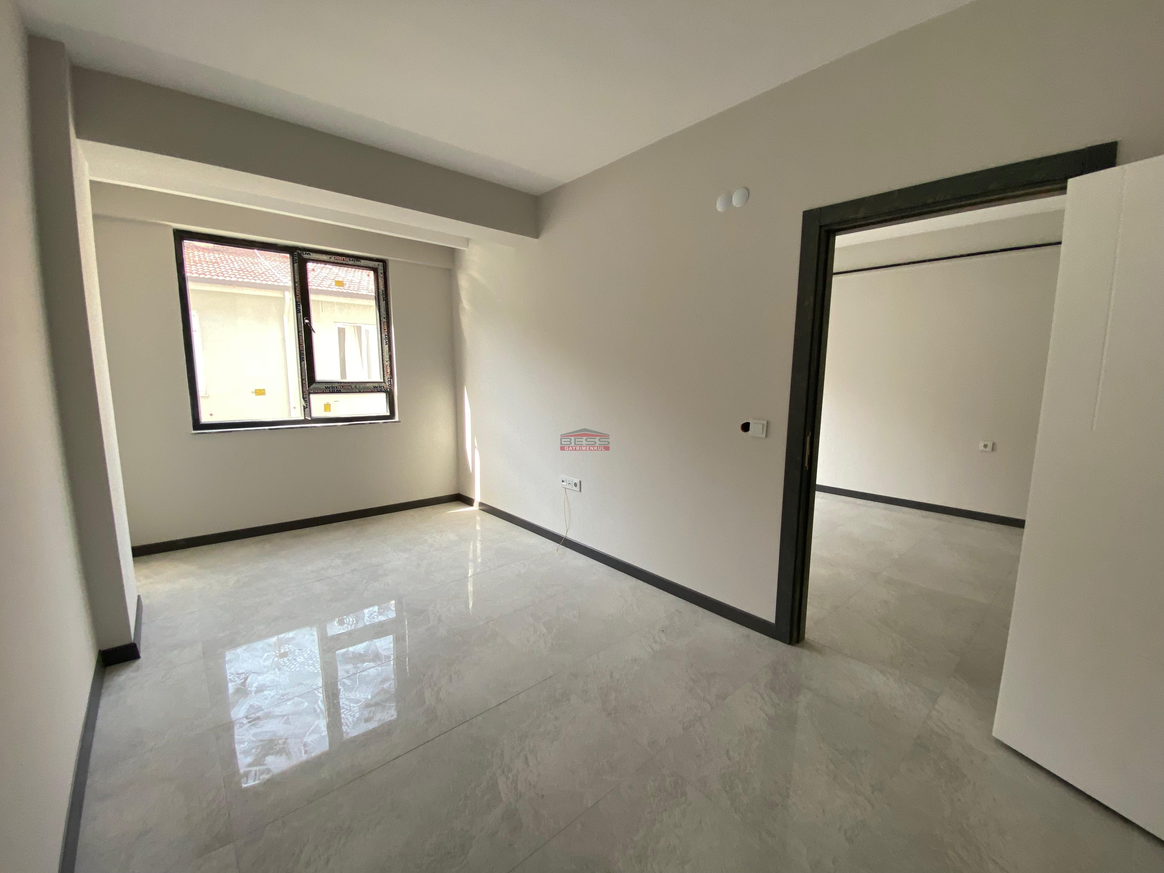 Bess | BESS'DEN BÜYÜKDERE MH.KAPLANLI CAD. 1 PARALELİ SATILIK 1+1 DAİRE
