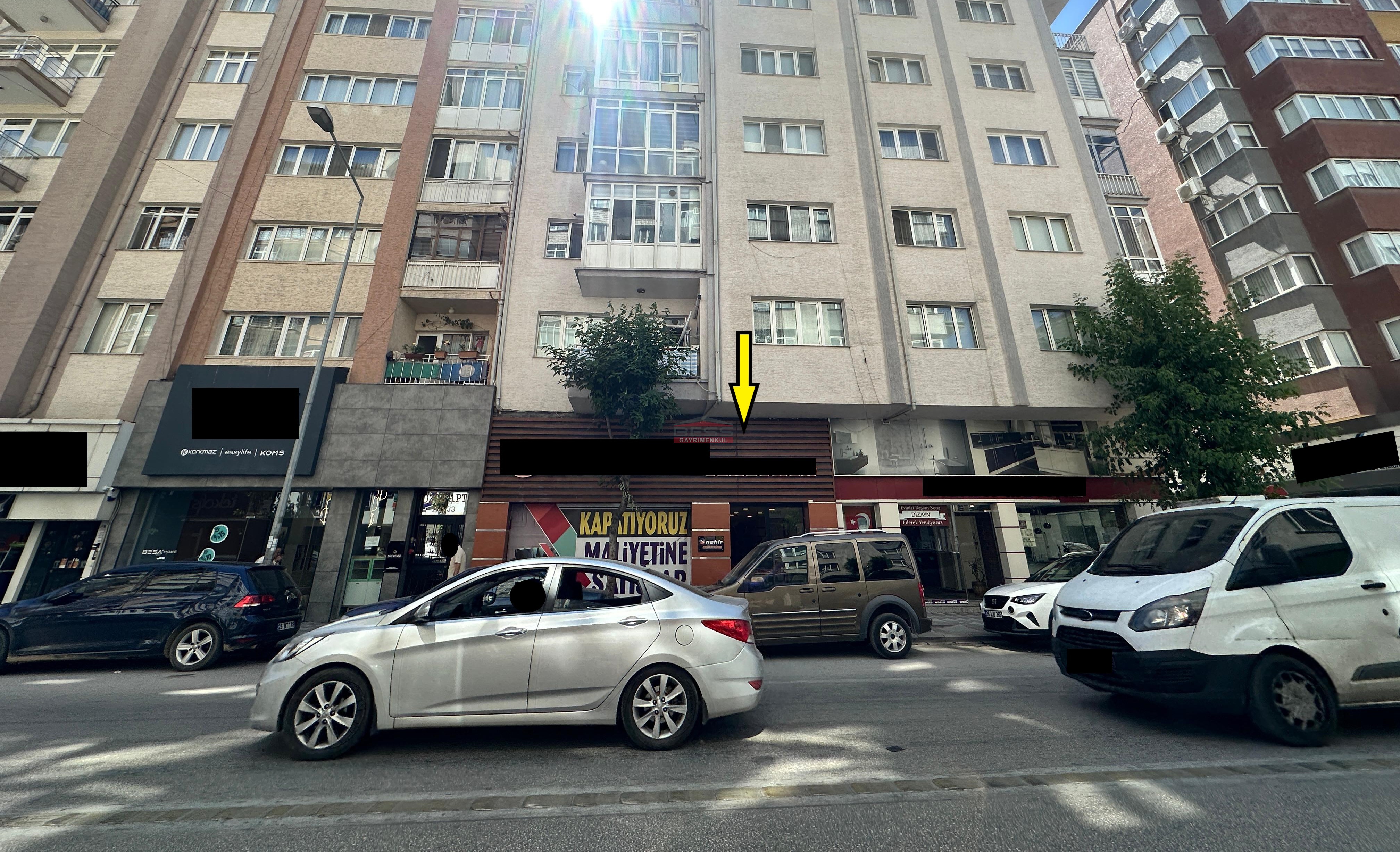 Bess | BESS'DEN YUNUS EMRE CADDESİ ÜZERİ 330M2 SATILIK İŞ YERİ
