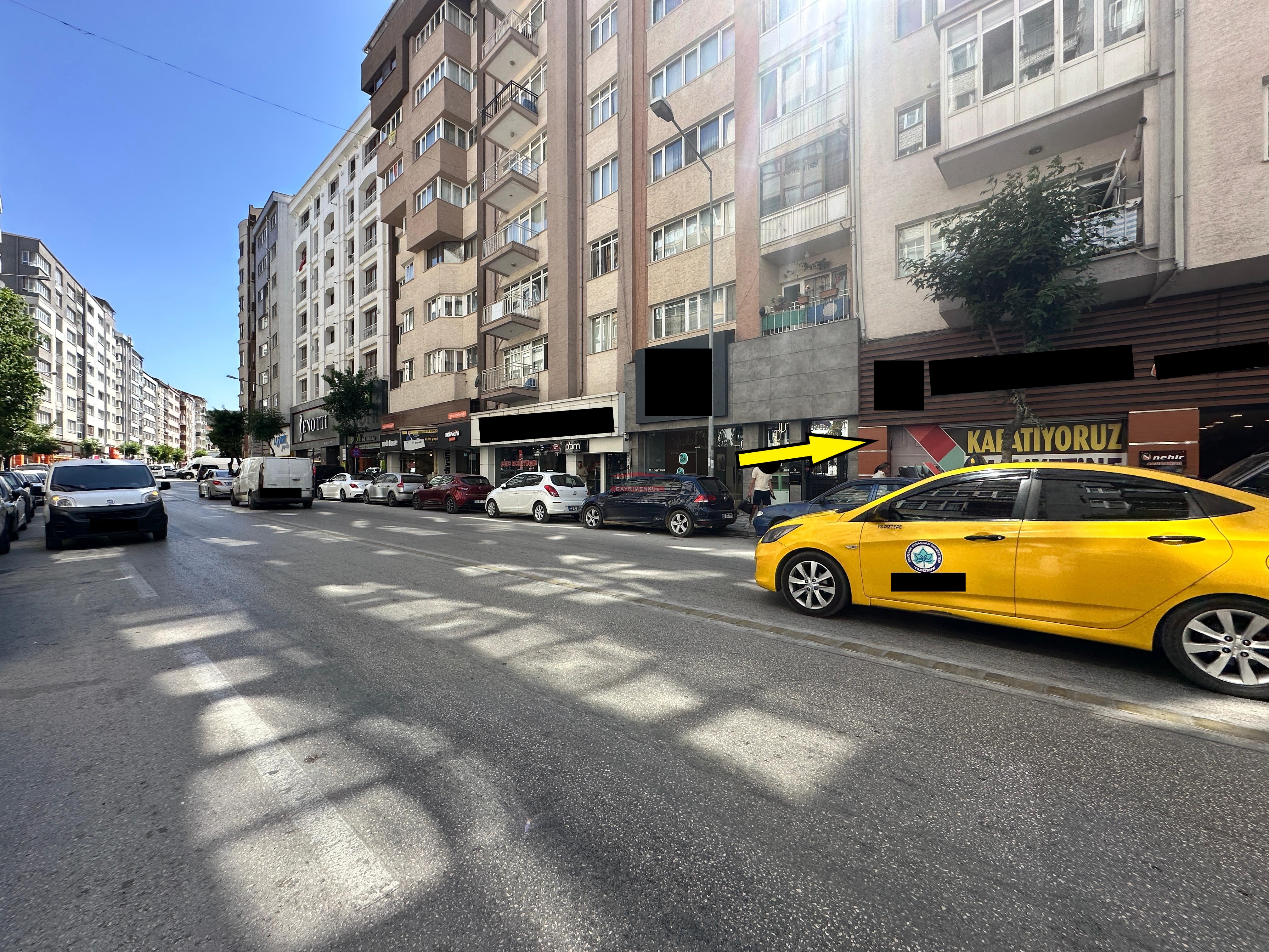 Bess | BESS'DEN YUNUS EMRE CADDESİ ÜZERİ 330M2 SATILIK İŞ YERİ