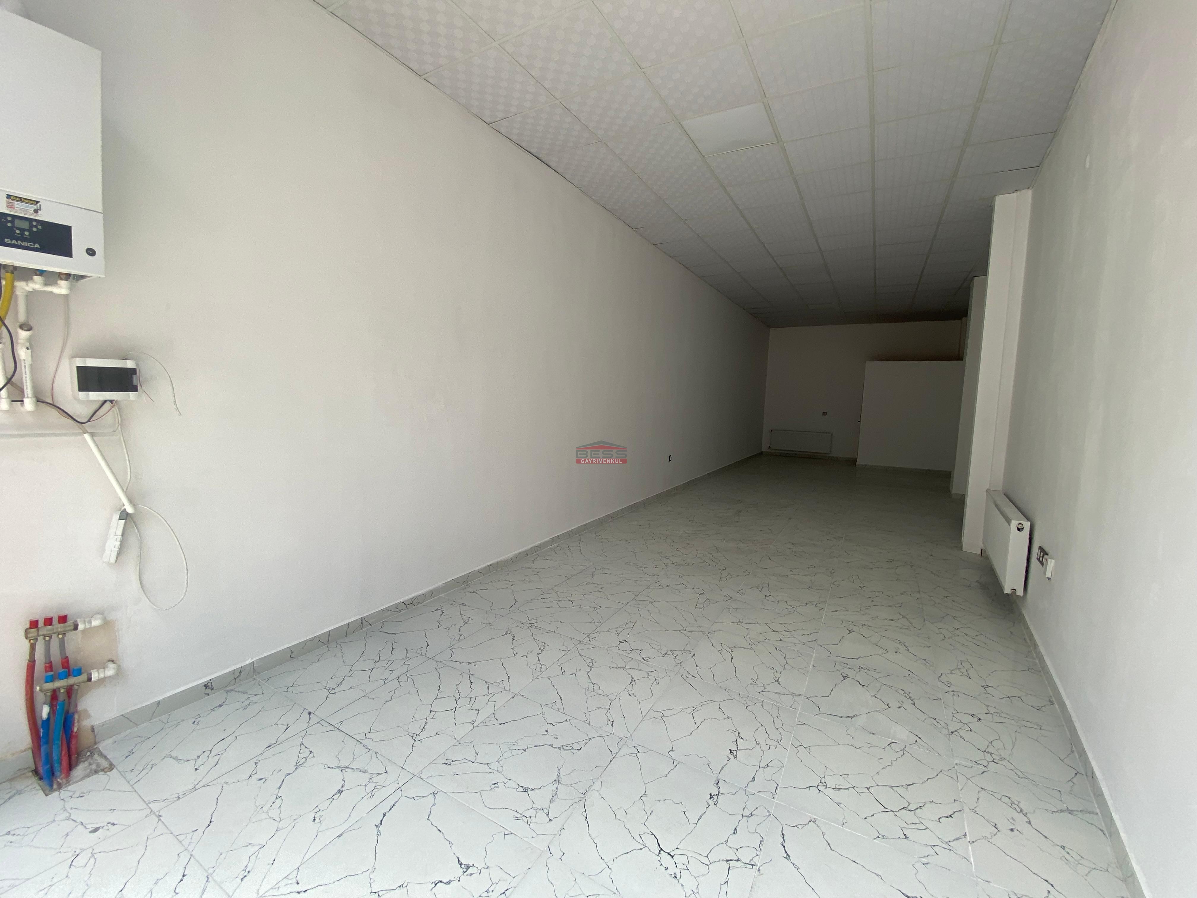 Bess | BESS'DEN ÇAMLICA MAH. BİRLİK CADDESİ ÜZERİ SATILIK İŞ YERİ