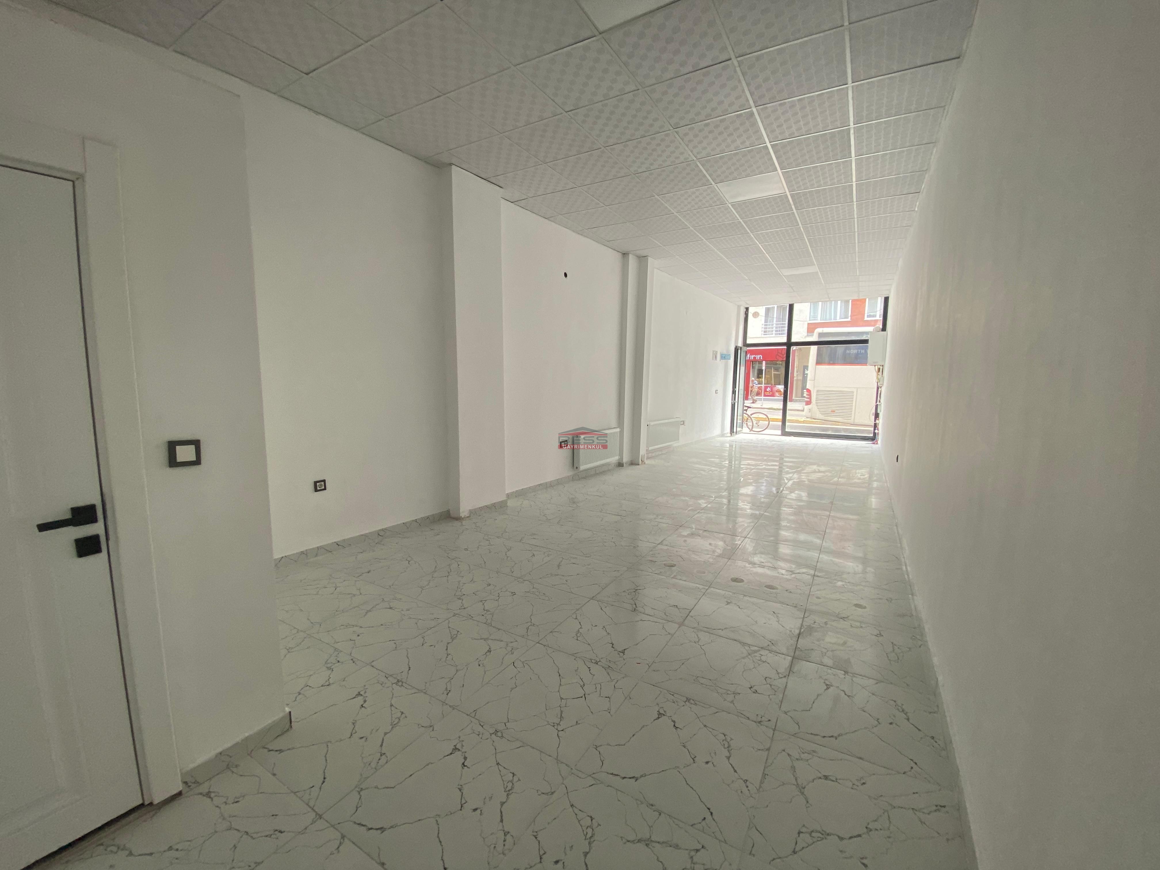 Bess | BESS'DEN ÇAMLICA MAH. BİRLİK CADDESİ ÜZERİ SATILIK İŞ YERİ