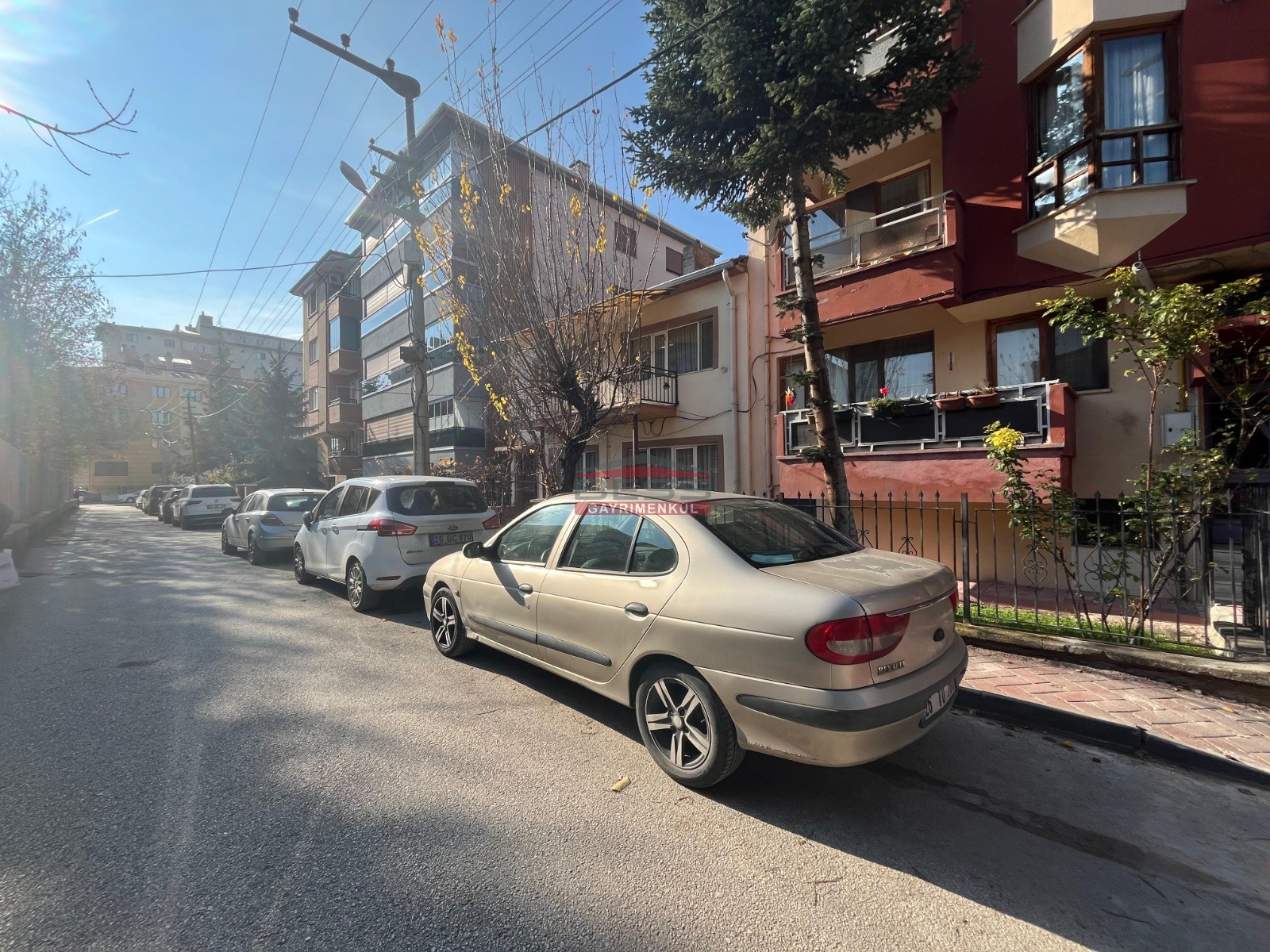 Bess | BESS'DEN VİŞNELİK MAHALLESİ'NDE BULVAR YAKINI KİRALIK 3+1 DAİRE