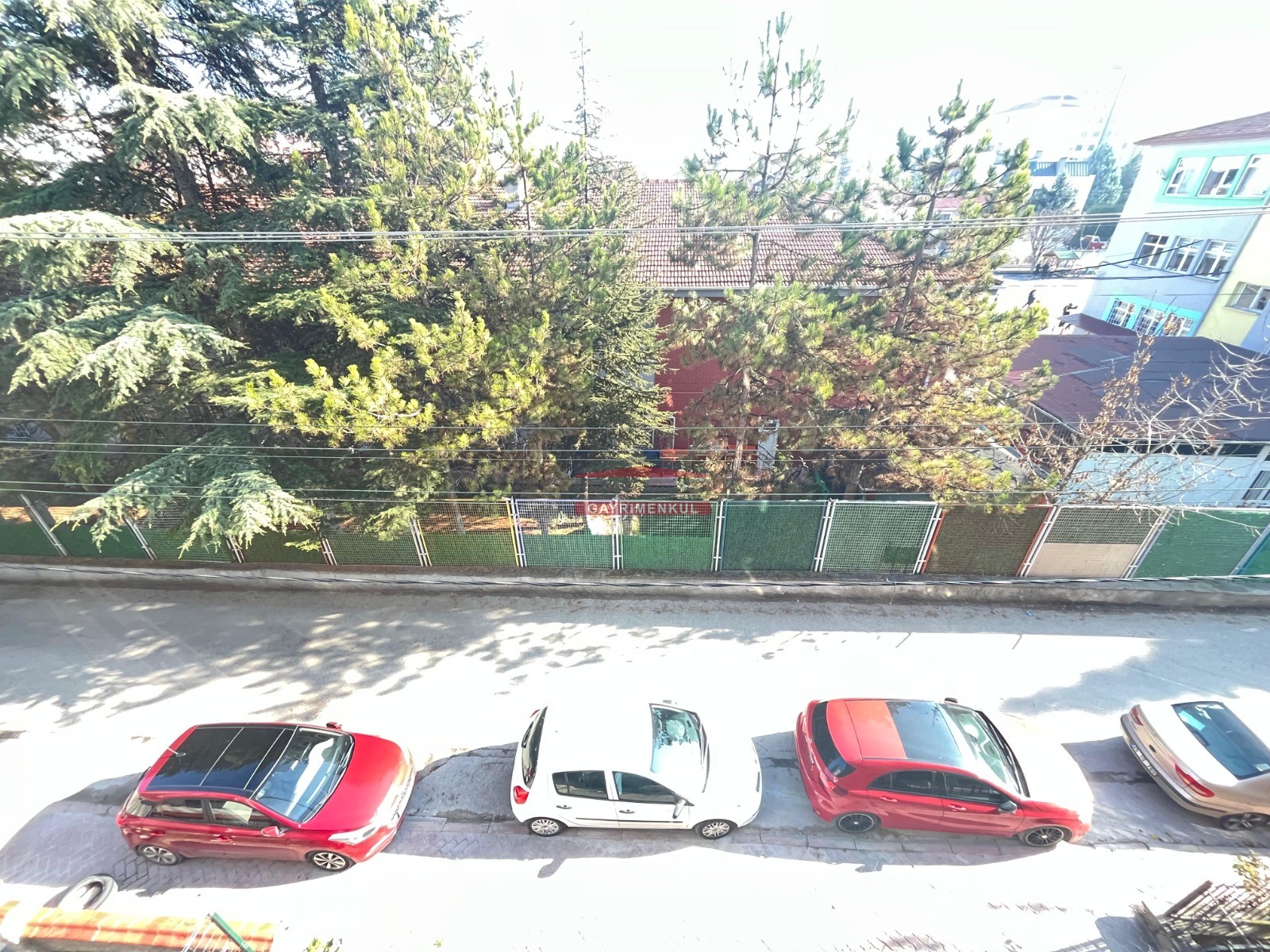 Bess | BESS'DEN VİŞNELİK MAHALLESİ'NDE BULVAR YAKINI KİRALIK 3+1 DAİRE