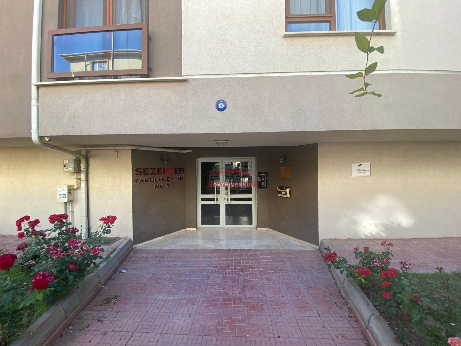 Bess | BESS'DEN BÜYÜKDERE MH. ATATÜRK BULVARI CEPHELİ SATILIK 2+1 DAİRE