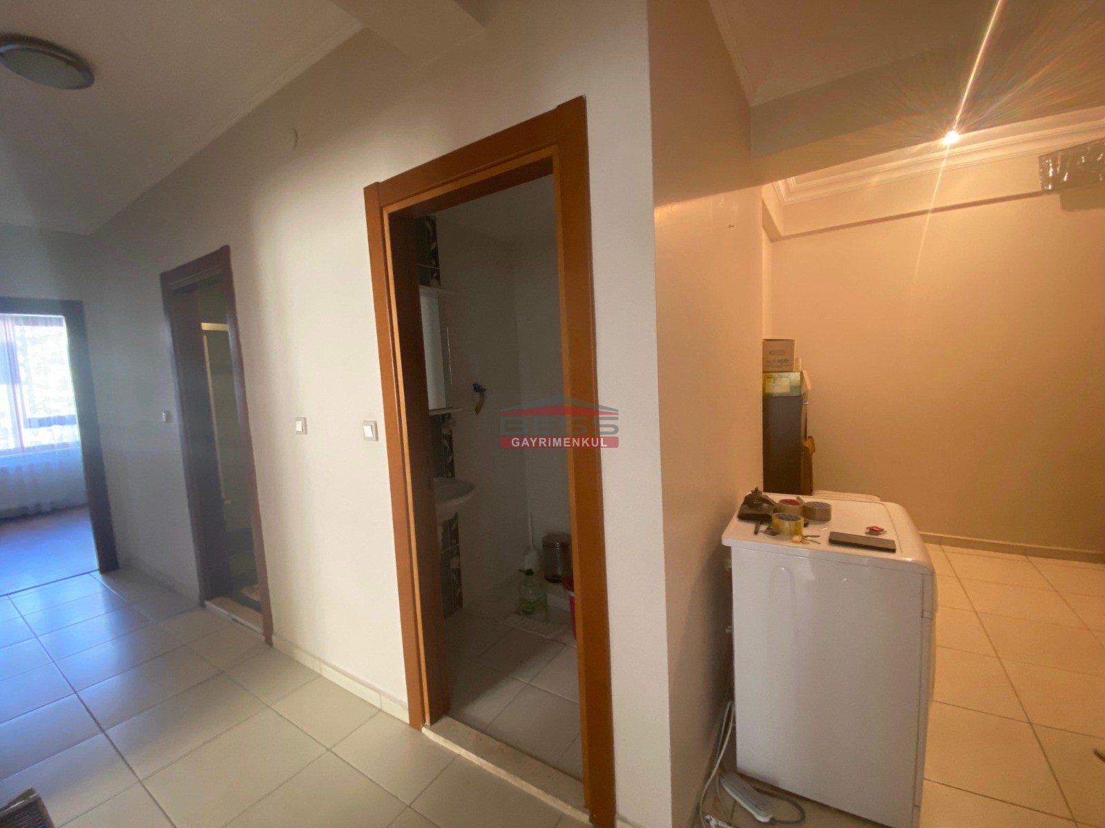 Bess | BESS'DEN BÜYÜKDERE MH. ATATÜRK BULVARI CEPHELİ SATILIK 2+1 DAİRE