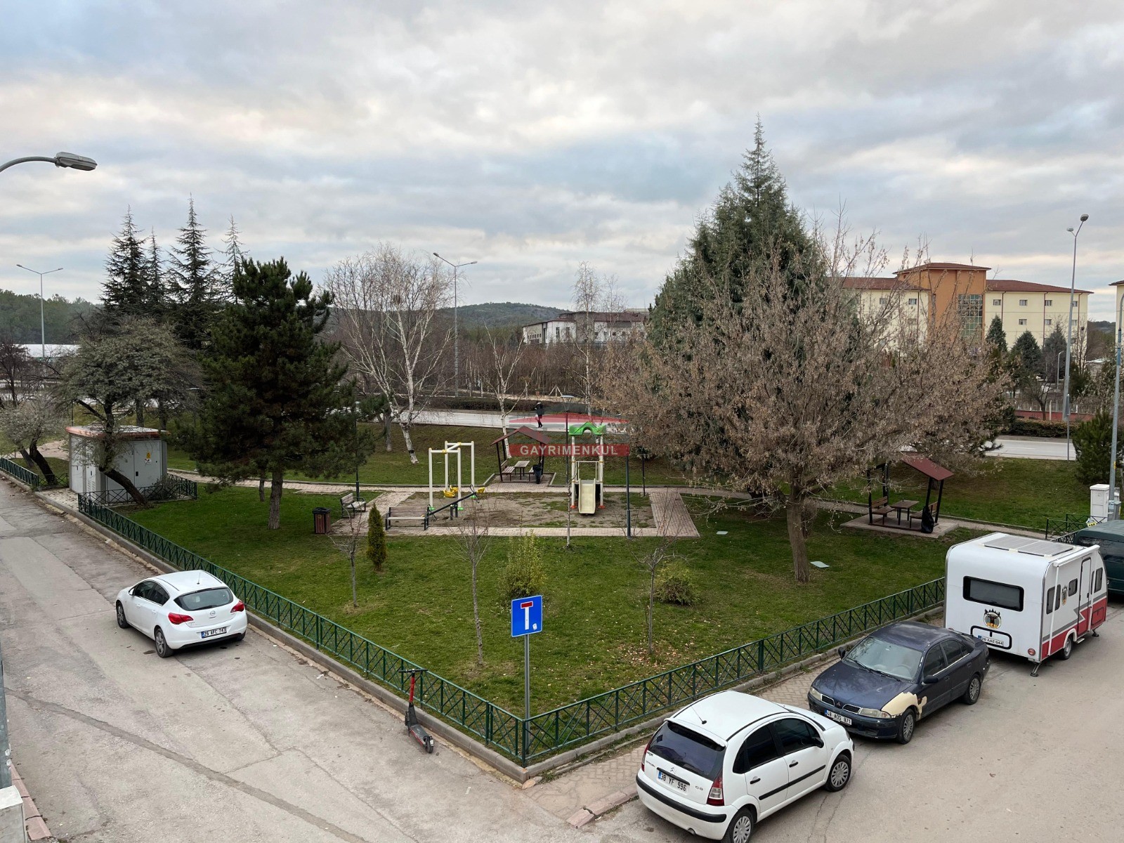 Bess | BESS'DEN OSMANGAZİ ÜNİV. (ESOGÜ) YAKINI SATILIK 1+1 DAİRE