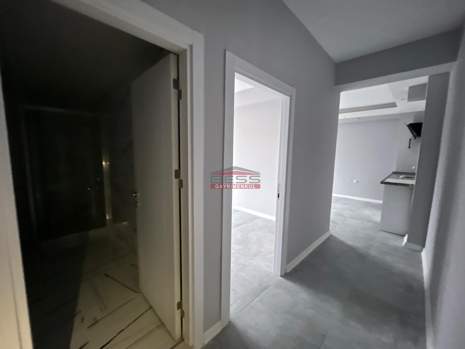 Bess | BESS'DEN OSMANGAZİ ÜNİV. (ESOGÜ) YAKINI SATILIK 1+1 DAİRE