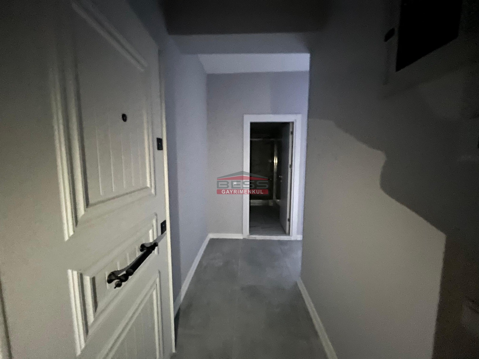 Bess | BESS'DEN OSMANGAZİ ÜNİV. (ESOGÜ) YAKINI SATILIK 1+1 DAİRE