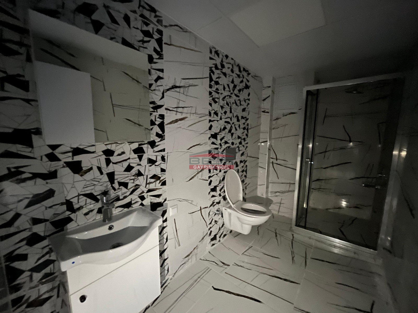 Bess | BESS'DEN OSMANGAZİ ÜNİV. (ESOGÜ) YAKINI SATILIK 1+1 DAİRE