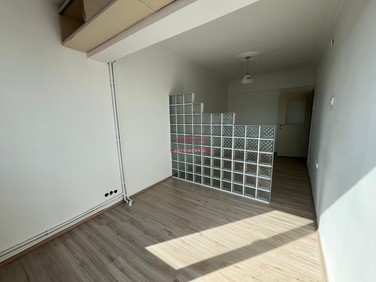 Bess | BESS'DEN AKARBAŞI MAH. ATATÜRK BULVARI ÜZERİ SATILIK 3+1 DAİRE