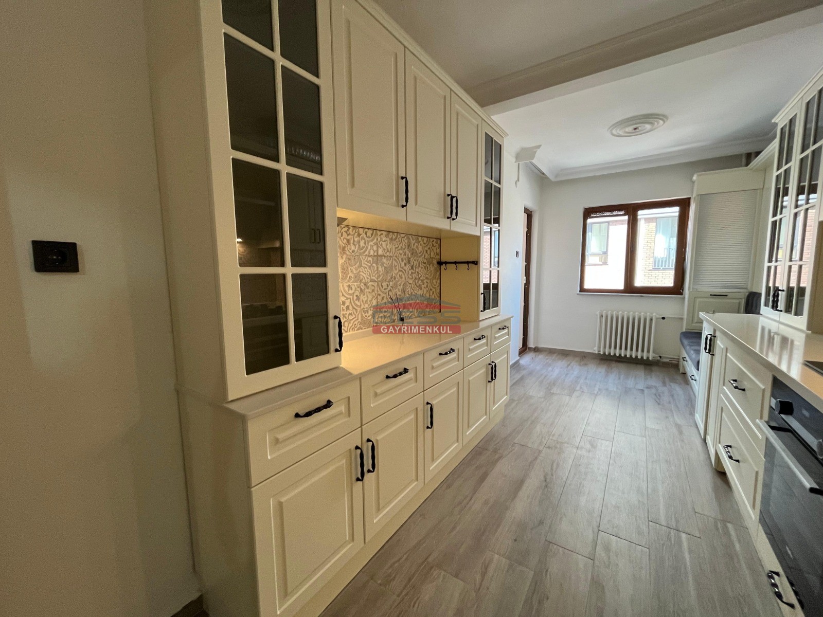 Bess | BESS'DEN AKARBAŞI MAH. ATATÜRK BULVARI ÜZERİ SATILIK 3+1 DAİRE