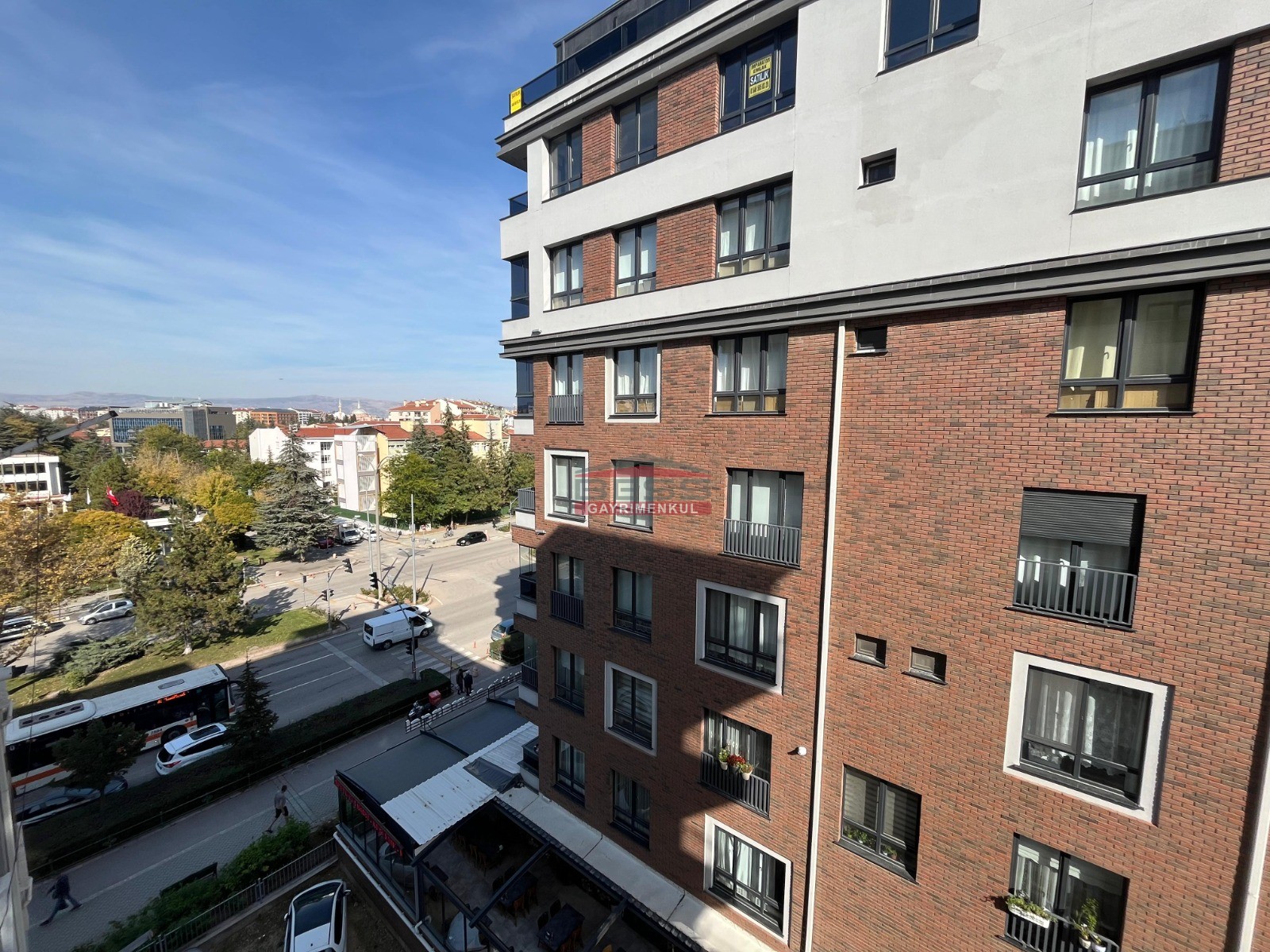 Bess | BESS'DEN AKARBAŞI MAH. ATATÜRK BULVARI ÜZERİ SATILIK 3+1 DAİRE