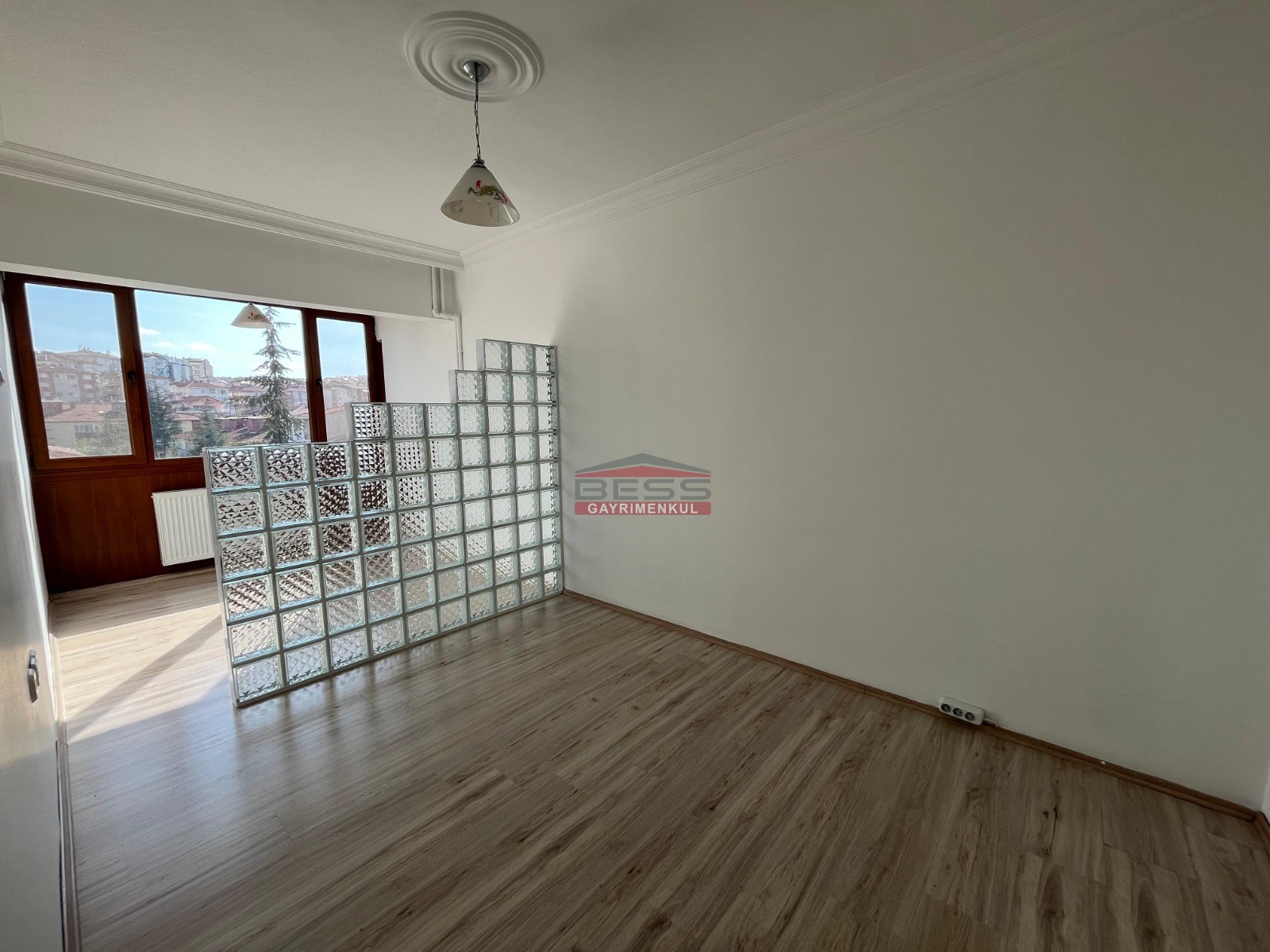 Bess | BESS'DEN AKARBAŞI MAH. ATATÜRK BULVARI ÜZERİ SATILIK 3+1 DAİRE