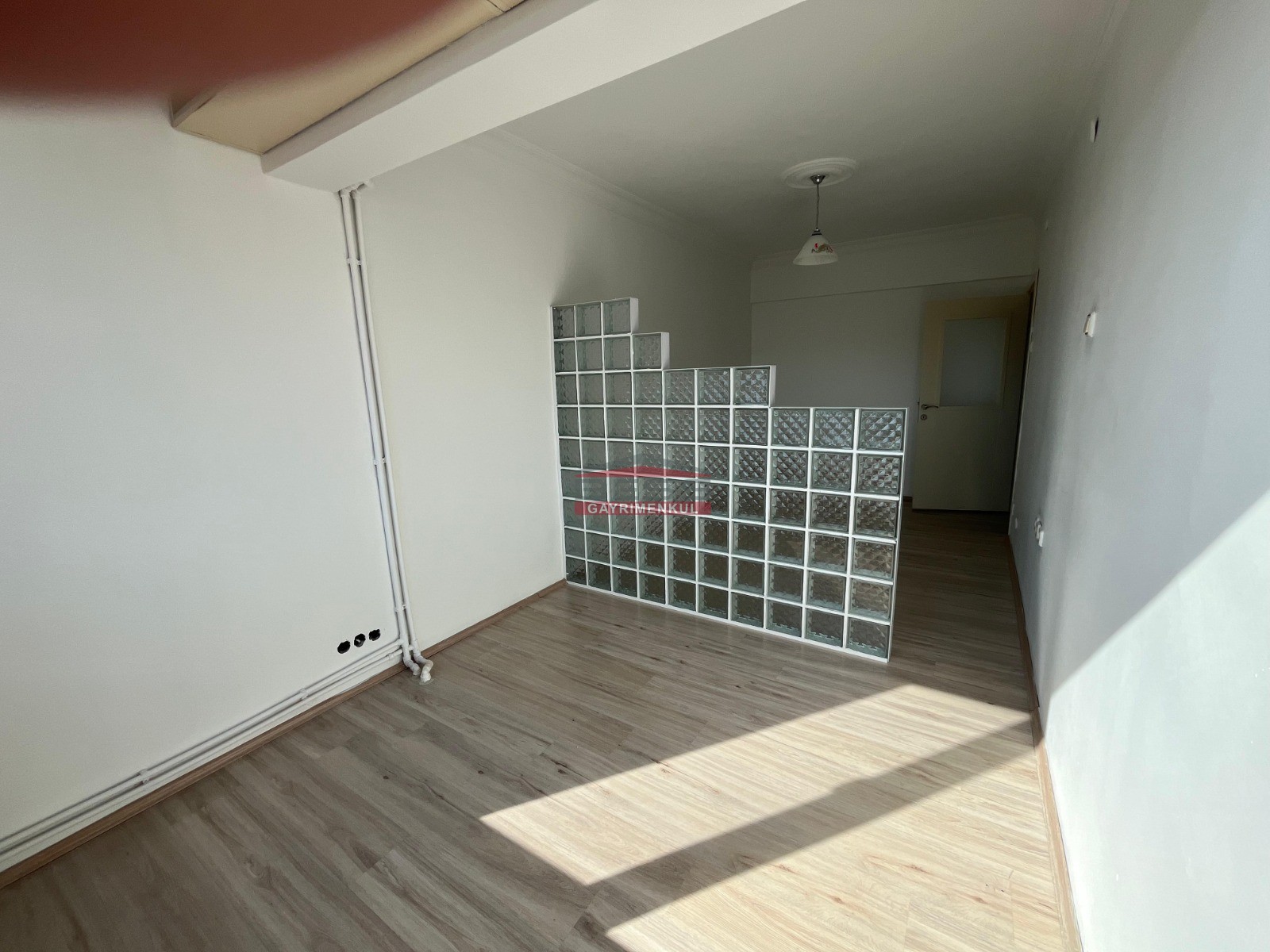 Bess | BESS'DEN AKARBAŞI MAH. ATATÜRK BULVARI ÜZERİ SATILIK 3+1 DAİRE