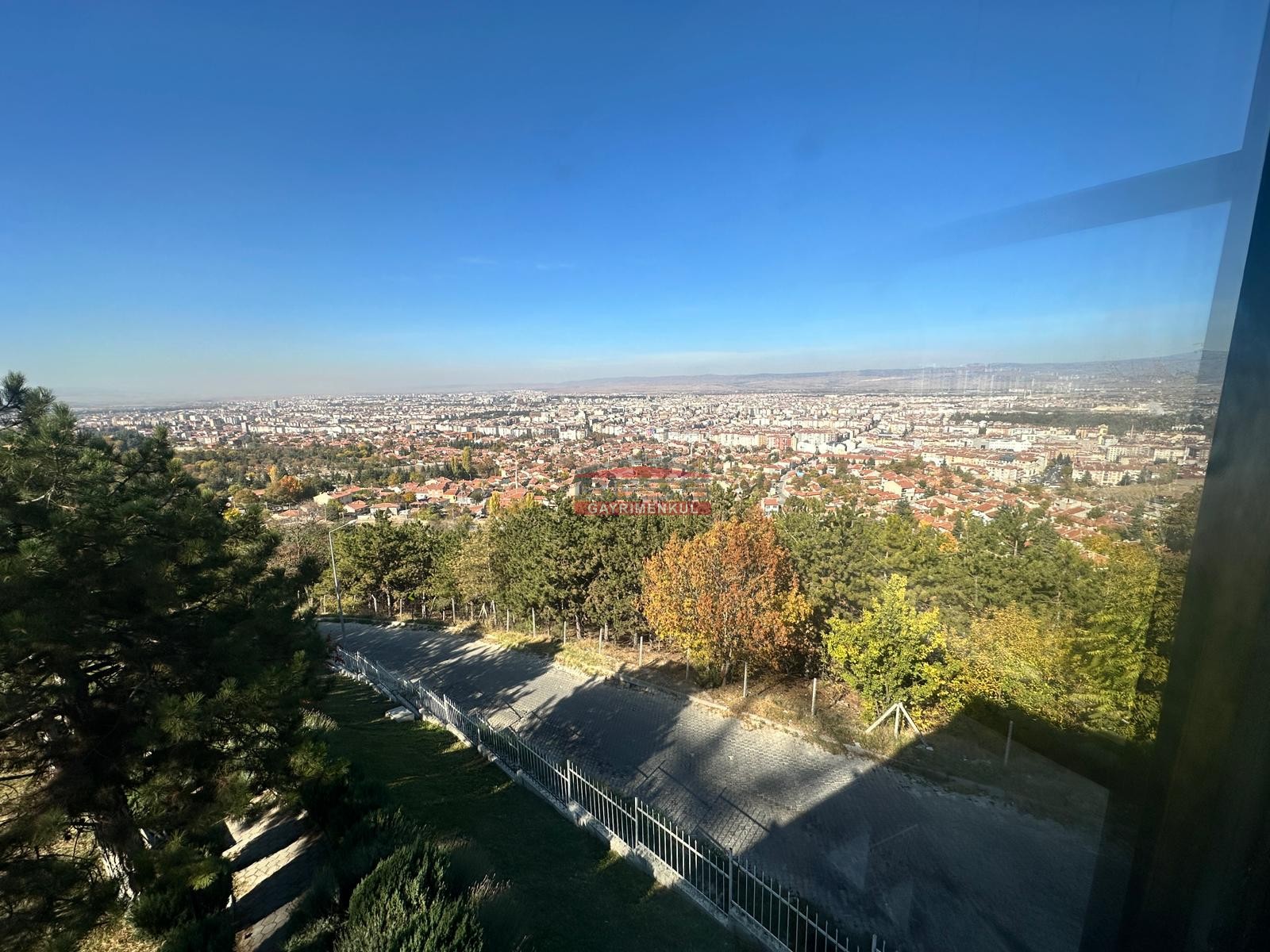 Bess | BESS'DEN PANORAMİK ŞEHİR MANZARALI SATILIK 1400M2 İŞ YERİ