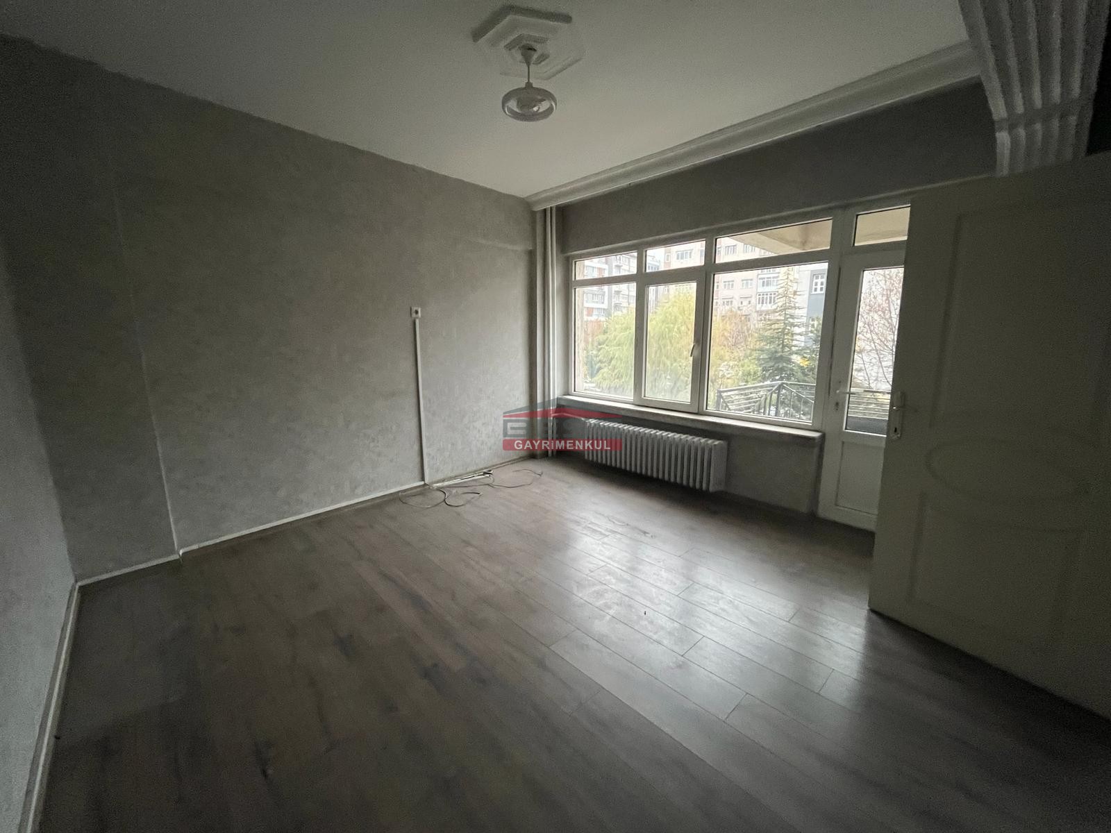 Bess | BESS'DEN ARİFİYE MH. SÜLEYMAN ÇAKIR CAD. ÜZERİ KİRALIK 4+1 DAİRE