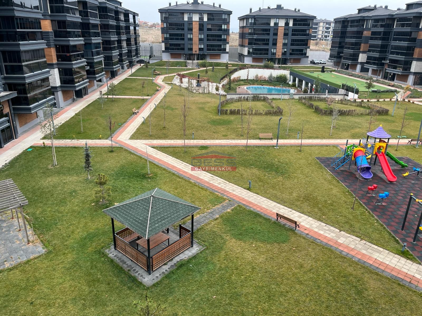 Bess | BESS'DEN VADİŞEHİR MAH.ESVADİ KONUTLARI'NDA SATILIK 3+1 DAİRE