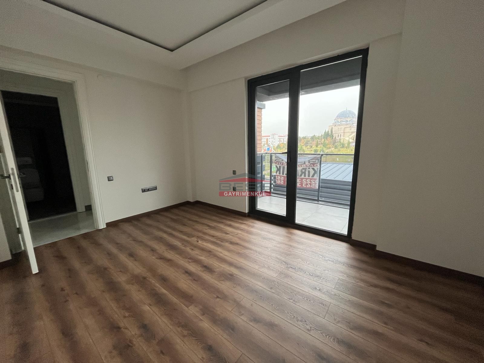 Bess | BESS'DEN VADİŞEHİR MAH.ESVADİ KONUTLARI'NDA SATILIK 3+1 DAİRE