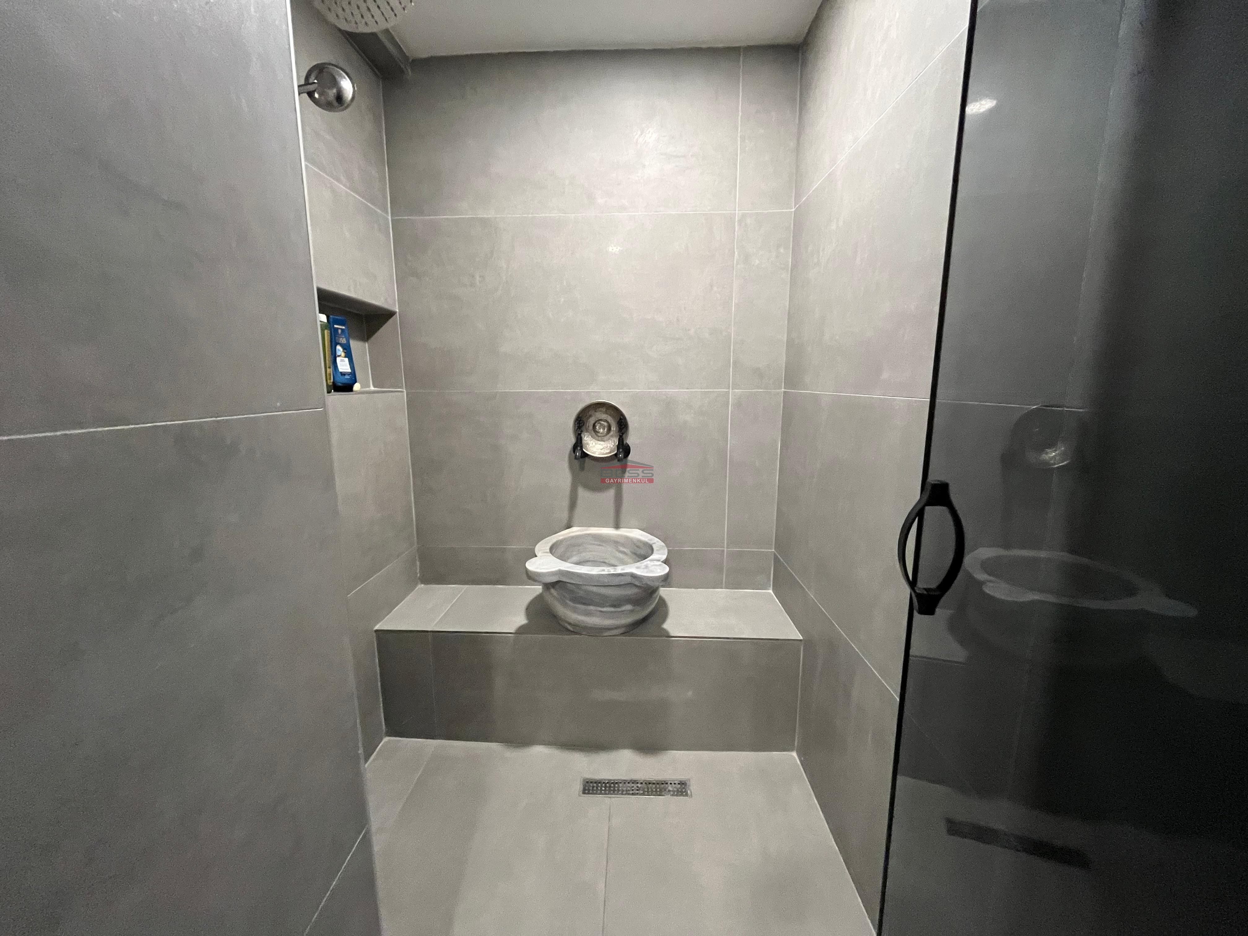 Bess | BESS'DEN ORHAN OĞUZ CD. YAKINI BAHÇELİEVLER'DE SATILIK 3+1 DAİRE