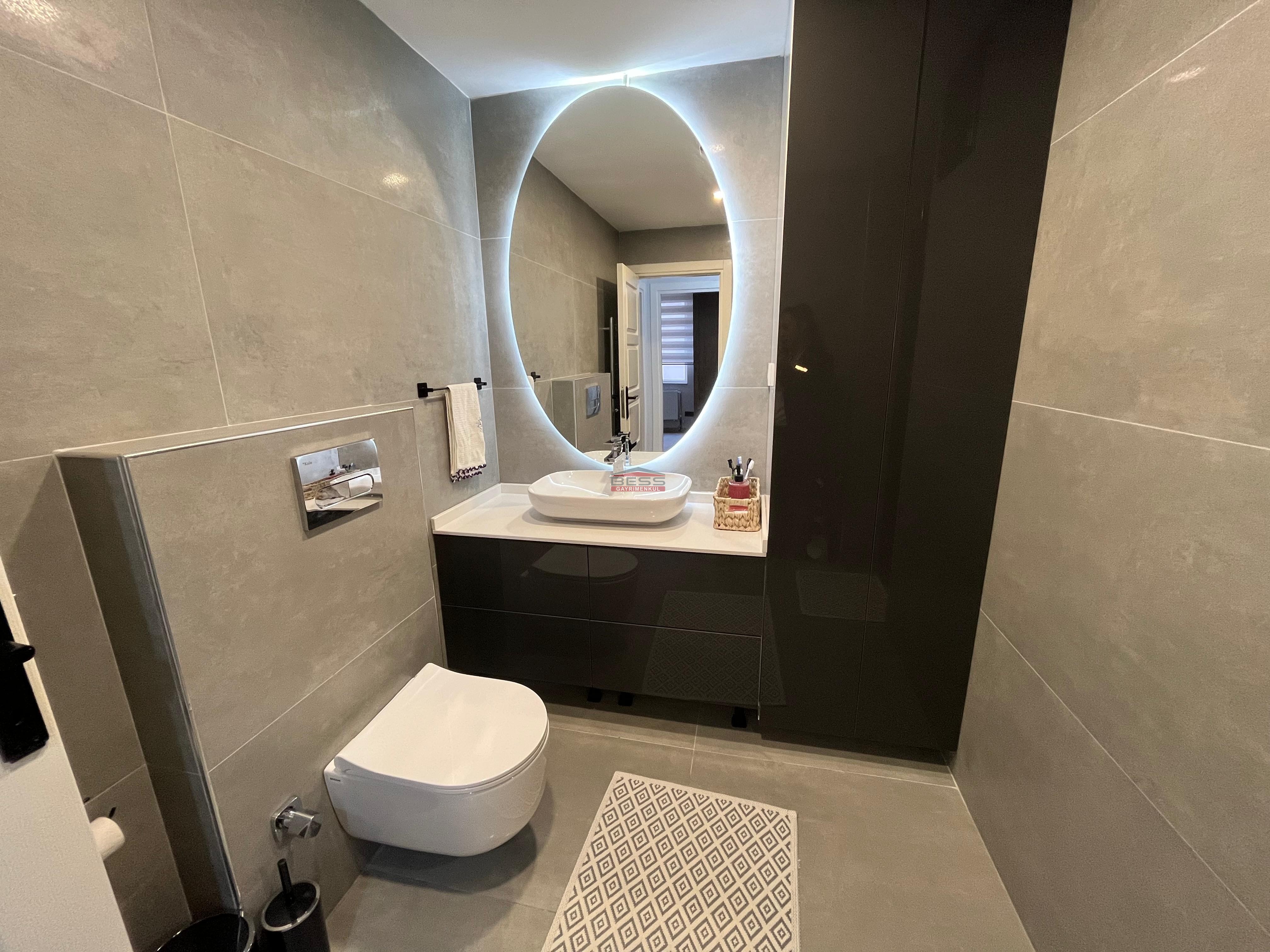 Bess | BESS'DEN ORHAN OĞUZ CD. YAKINI BAHÇELİEVLER'DE SATILIK 3+1 DAİRE