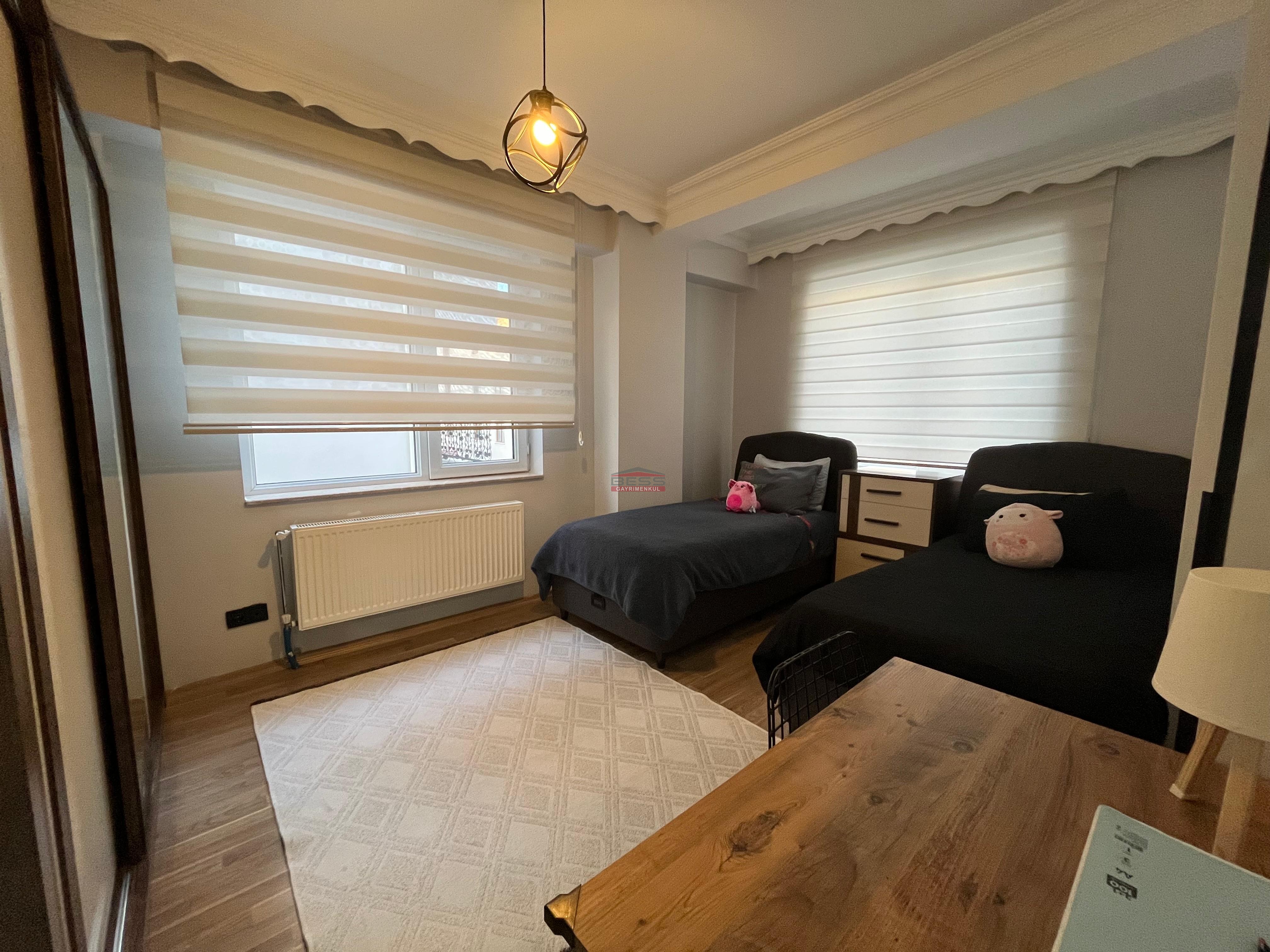 Bess | BESS'DEN ORHAN OĞUZ CD. YAKINI BAHÇELİEVLER'DE SATILIK 3+1 DAİRE