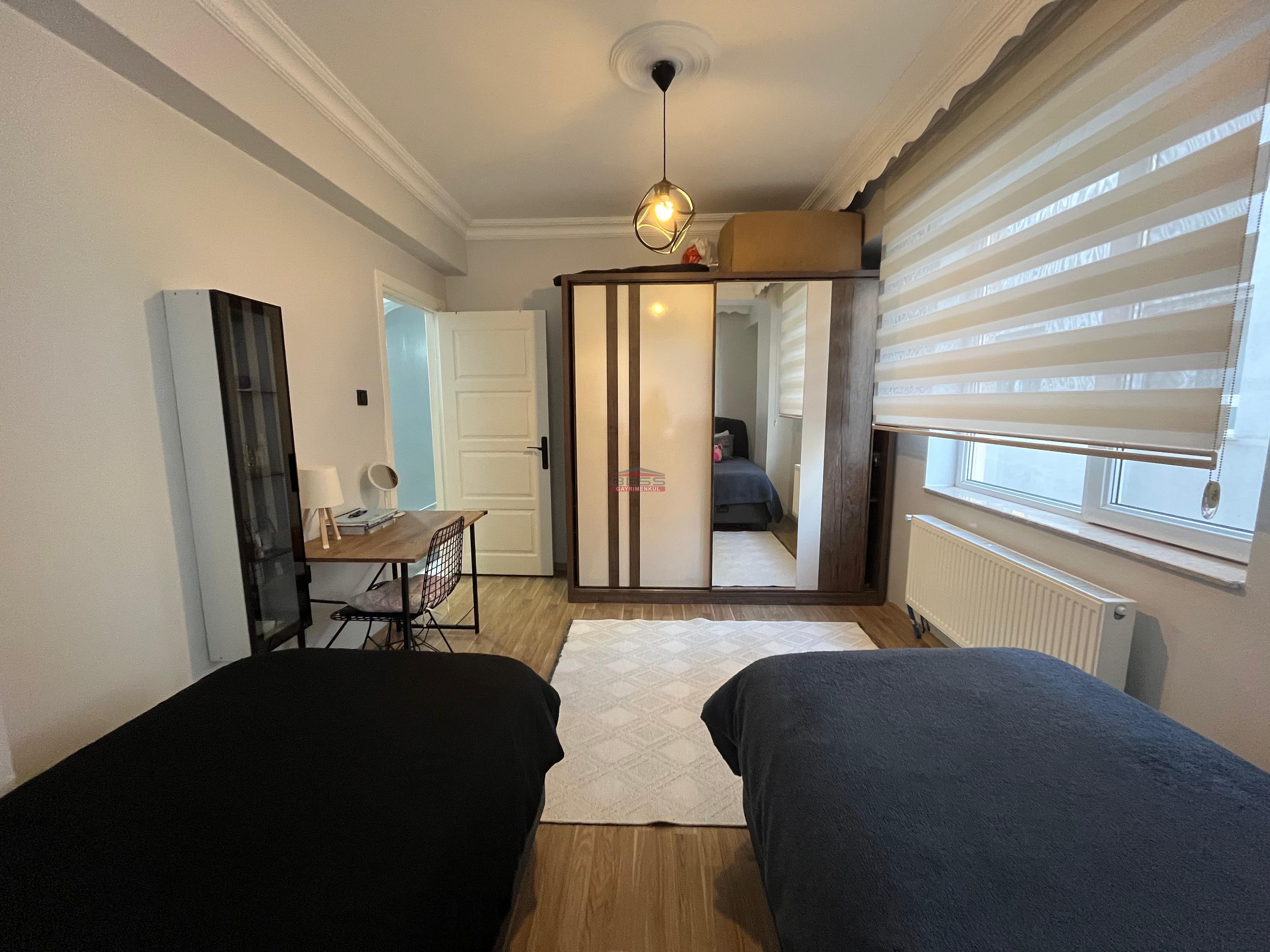 Bess | BESS'DEN ORHAN OĞUZ CD. YAKINI BAHÇELİEVLER'DE SATILIK 3+1 DAİRE