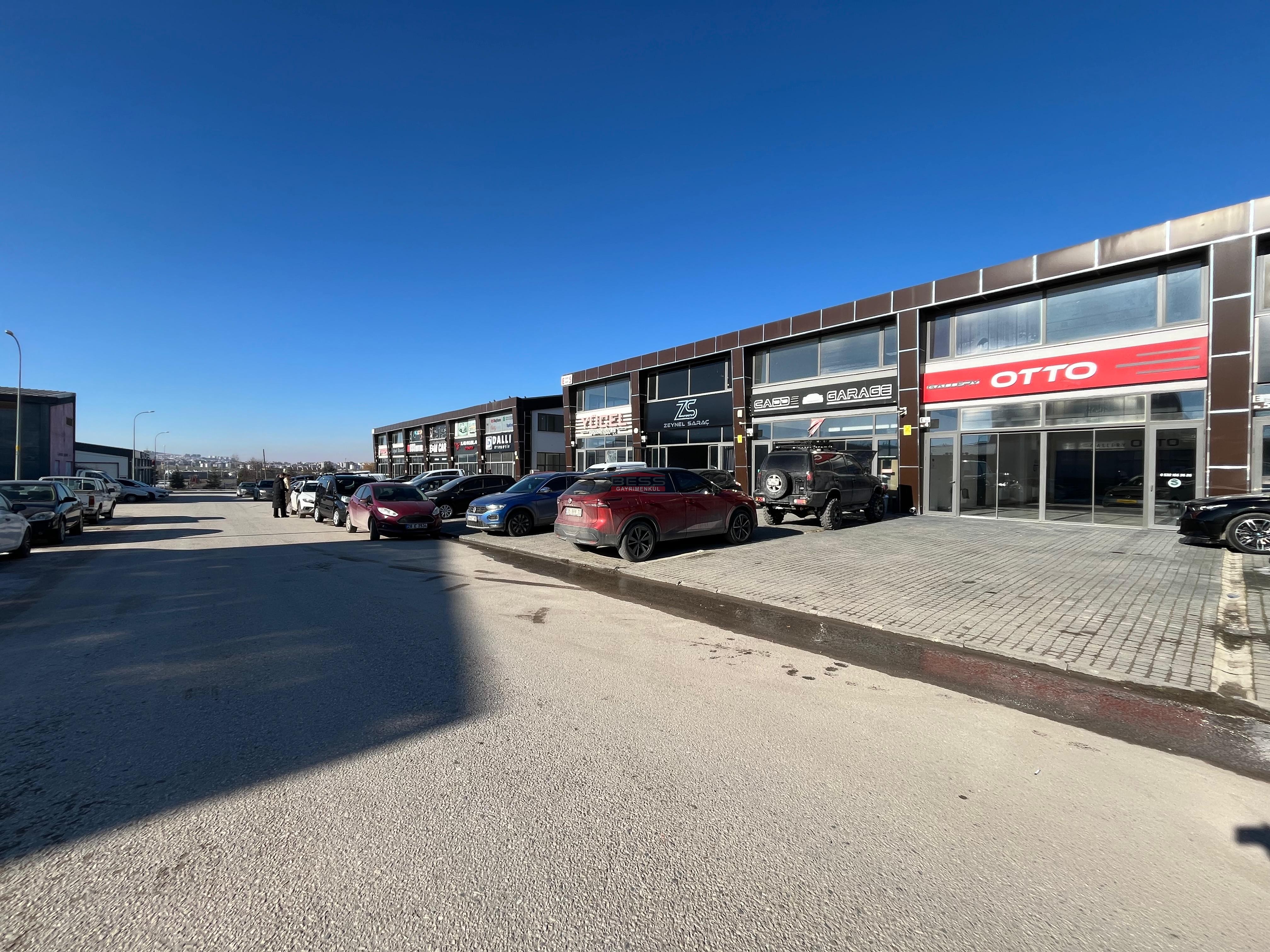 Bess | BESS'DEN EMKO SANAYİ SİTESİ'NDE 240M2 SATILIK İŞ YERİ