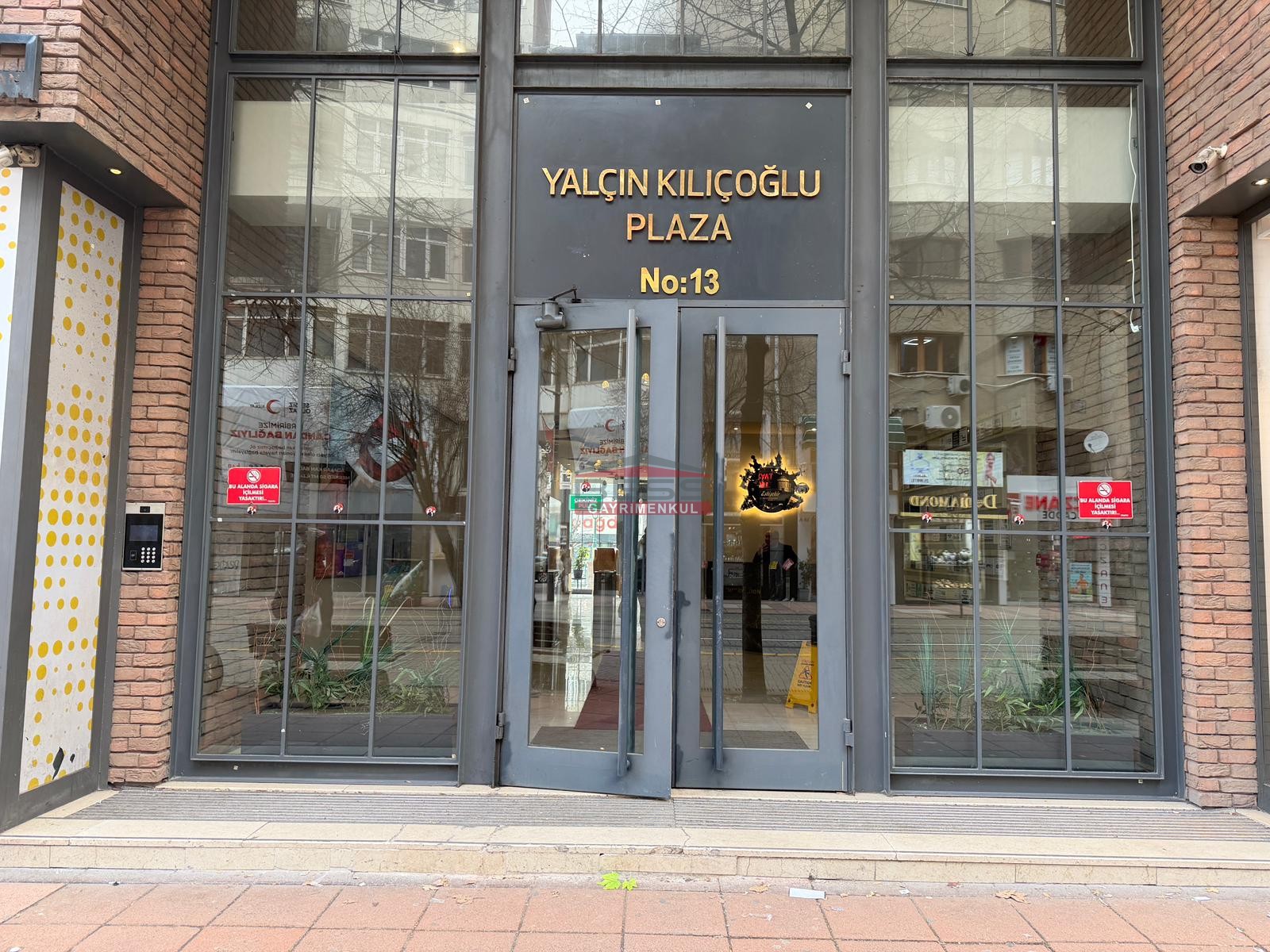 Bess | BESS'DEN KILIÇOĞLU PLAZA'DA KİRALIK 4+1 İŞYERİ (OFİS)