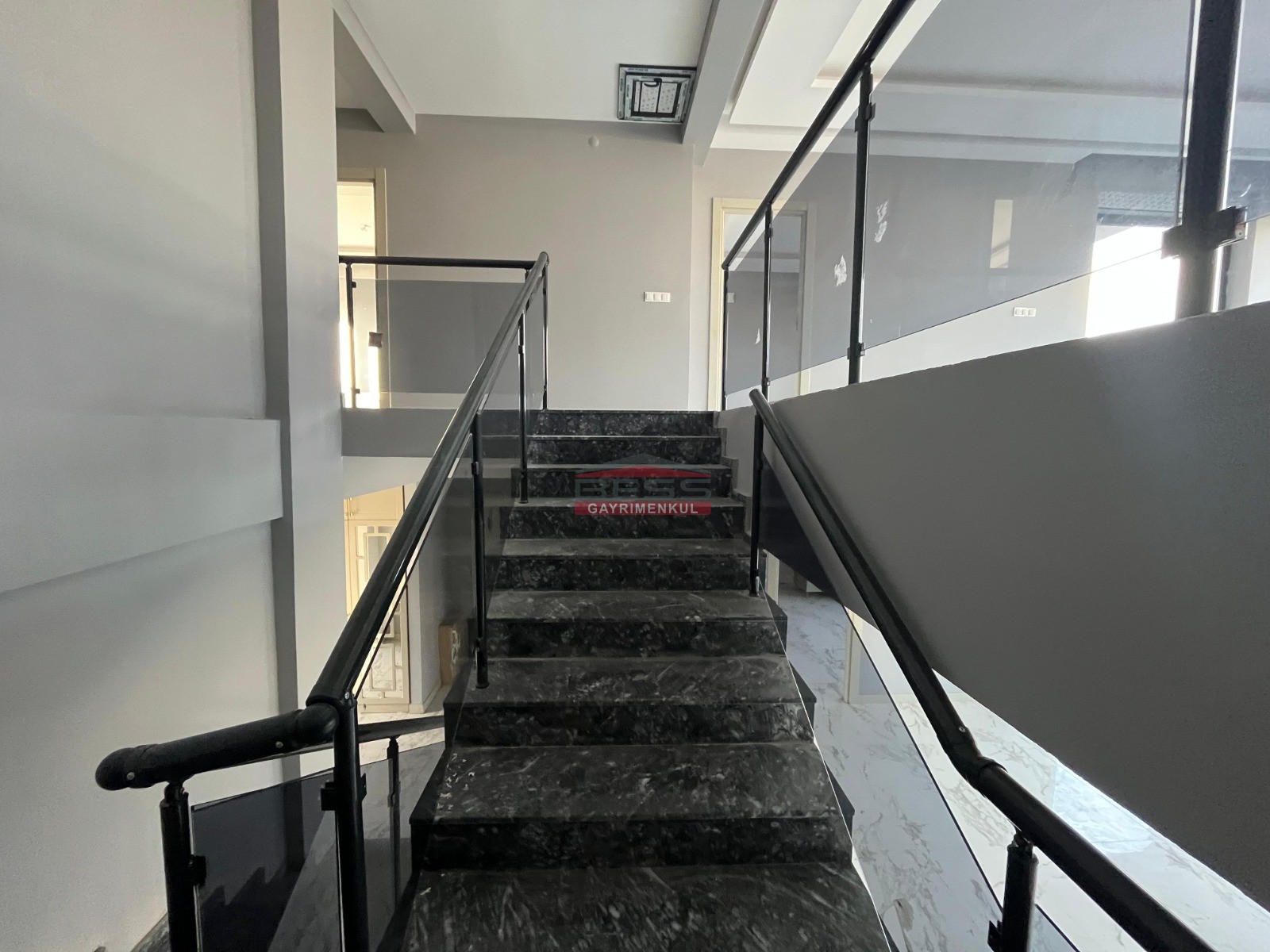 Bess | BESS'DEN 4+1 VİLLA ZİNCİRLİKUYU MAH. (A.SÖĞÜTÖNÜ)'NDE ÖZEL YAPI