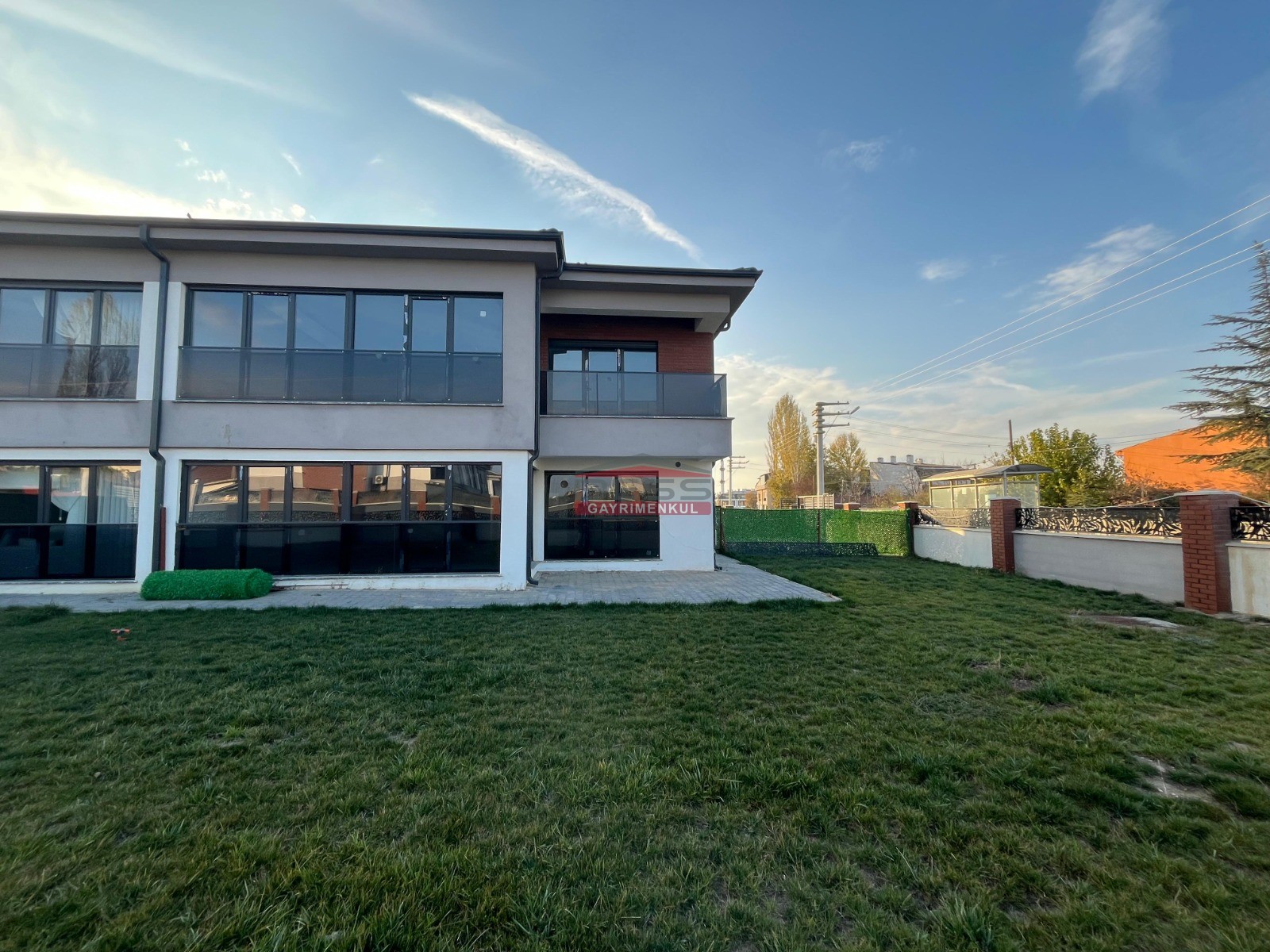 Bess | BESS'DEN 4+1 VİLLA ZİNCİRLİKUYU MAH. (A.SÖĞÜTÖNÜ)'NDE ÖZEL YAPI