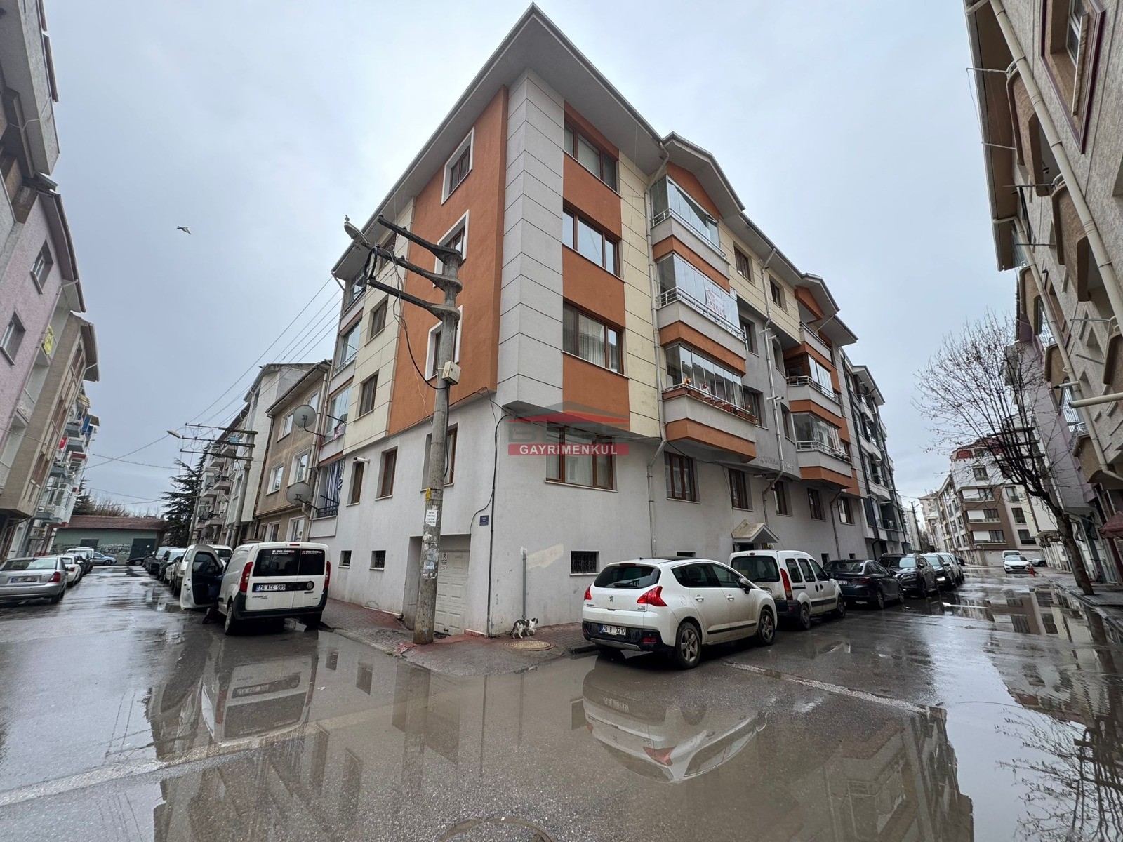 Bess | BESS'DEN KIRMIZITOPRAK MAH. PORSUK YAKINI SATILIK 4+1 DAİRE