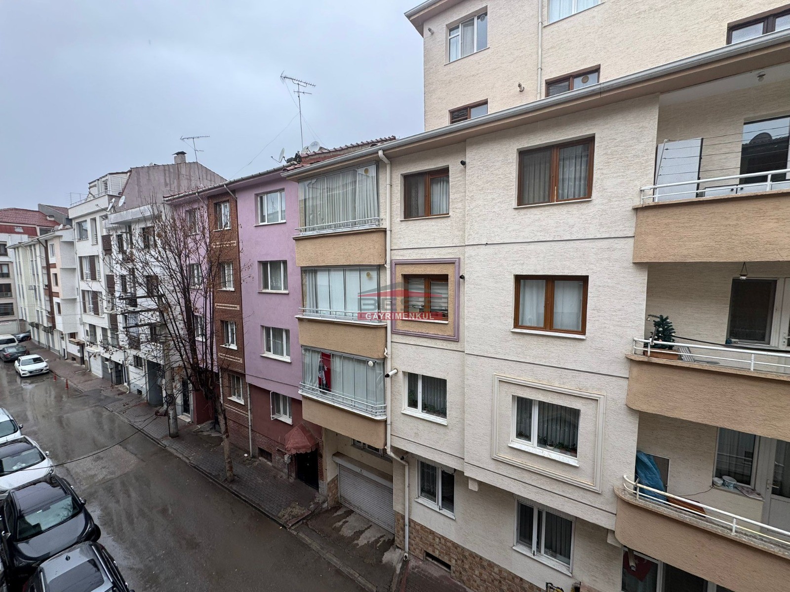 Bess | BESS'DEN KIRMIZITOPRAK MAH. PORSUK YAKINI SATILIK 4+1 DAİRE